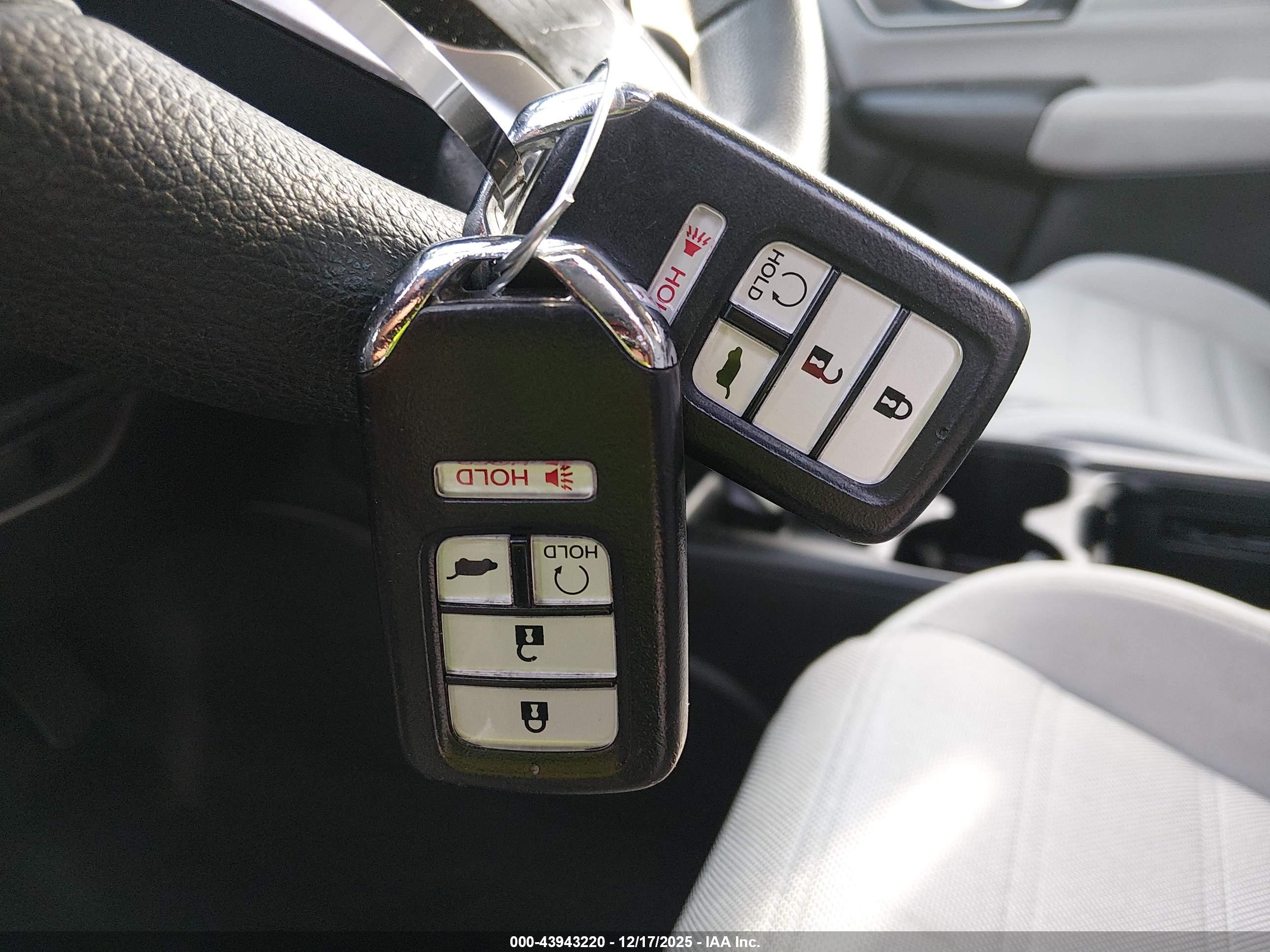 HONDA CR-V image 11