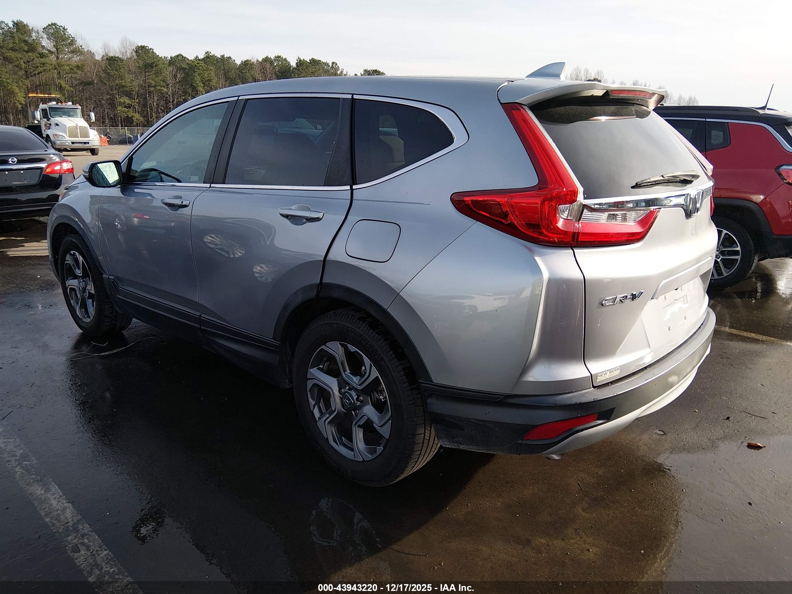 HONDA CR-V image 3