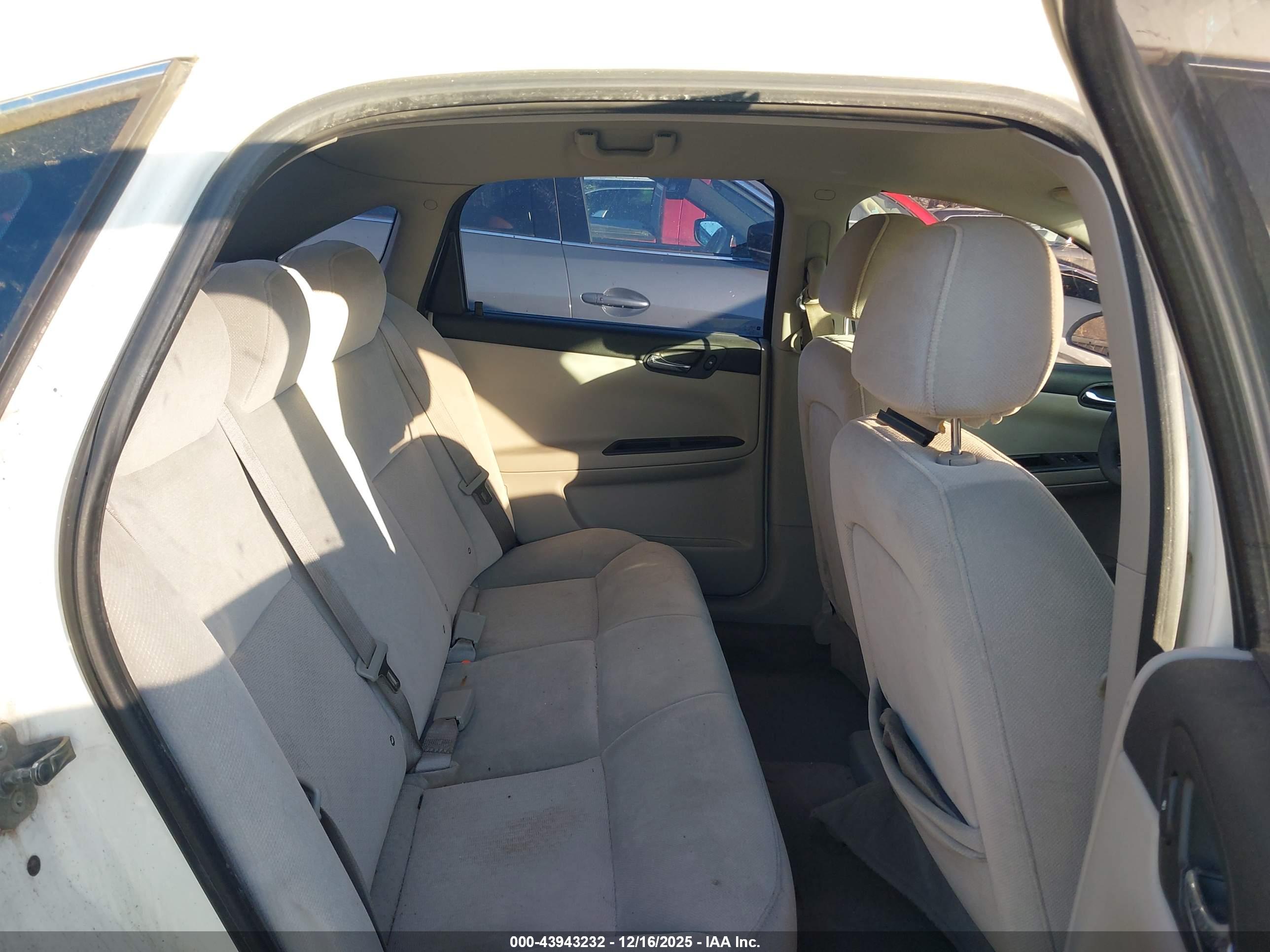 CHEVROLET IMPALA image 8