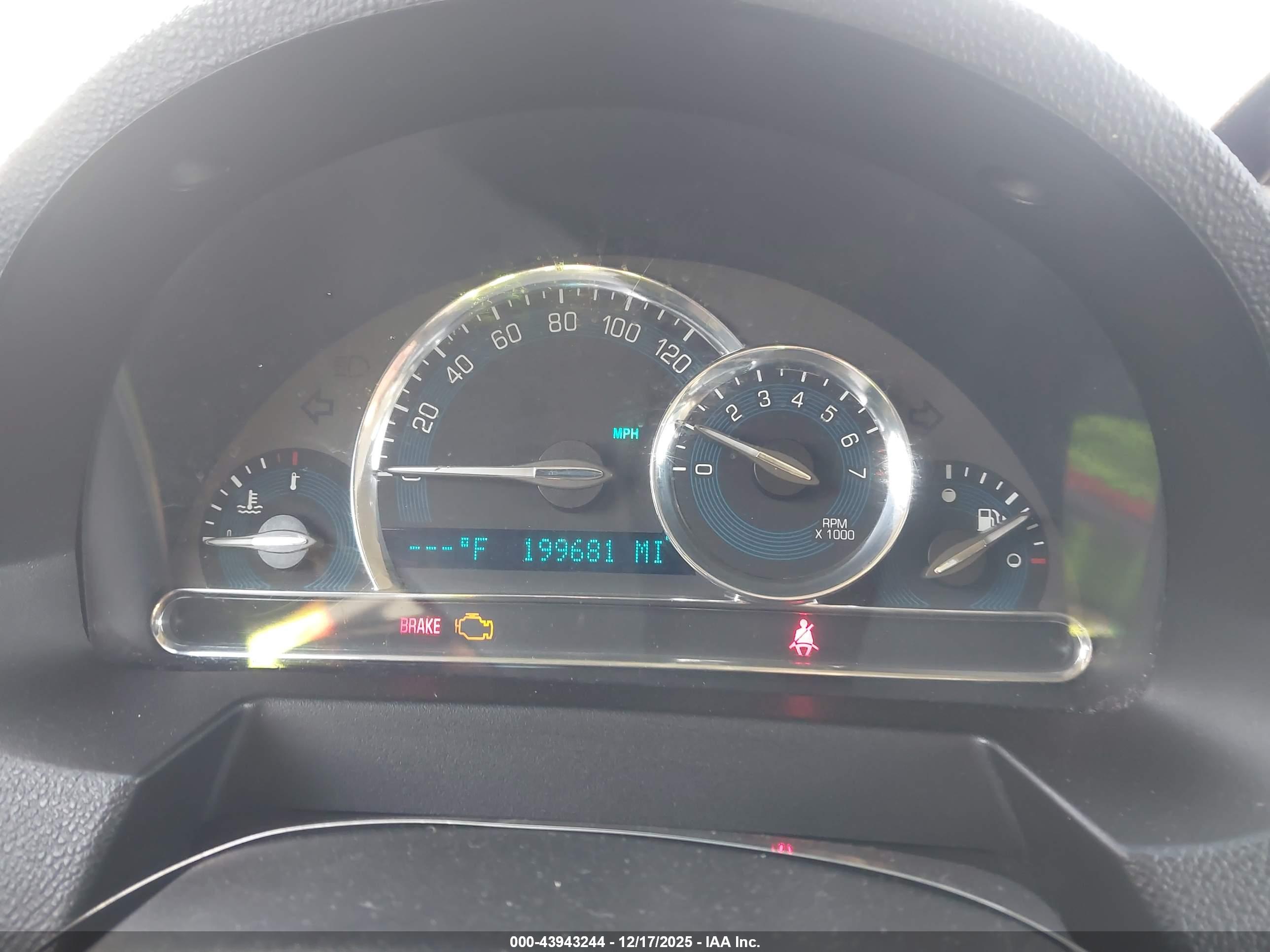 CHEVROLET HHR image 7