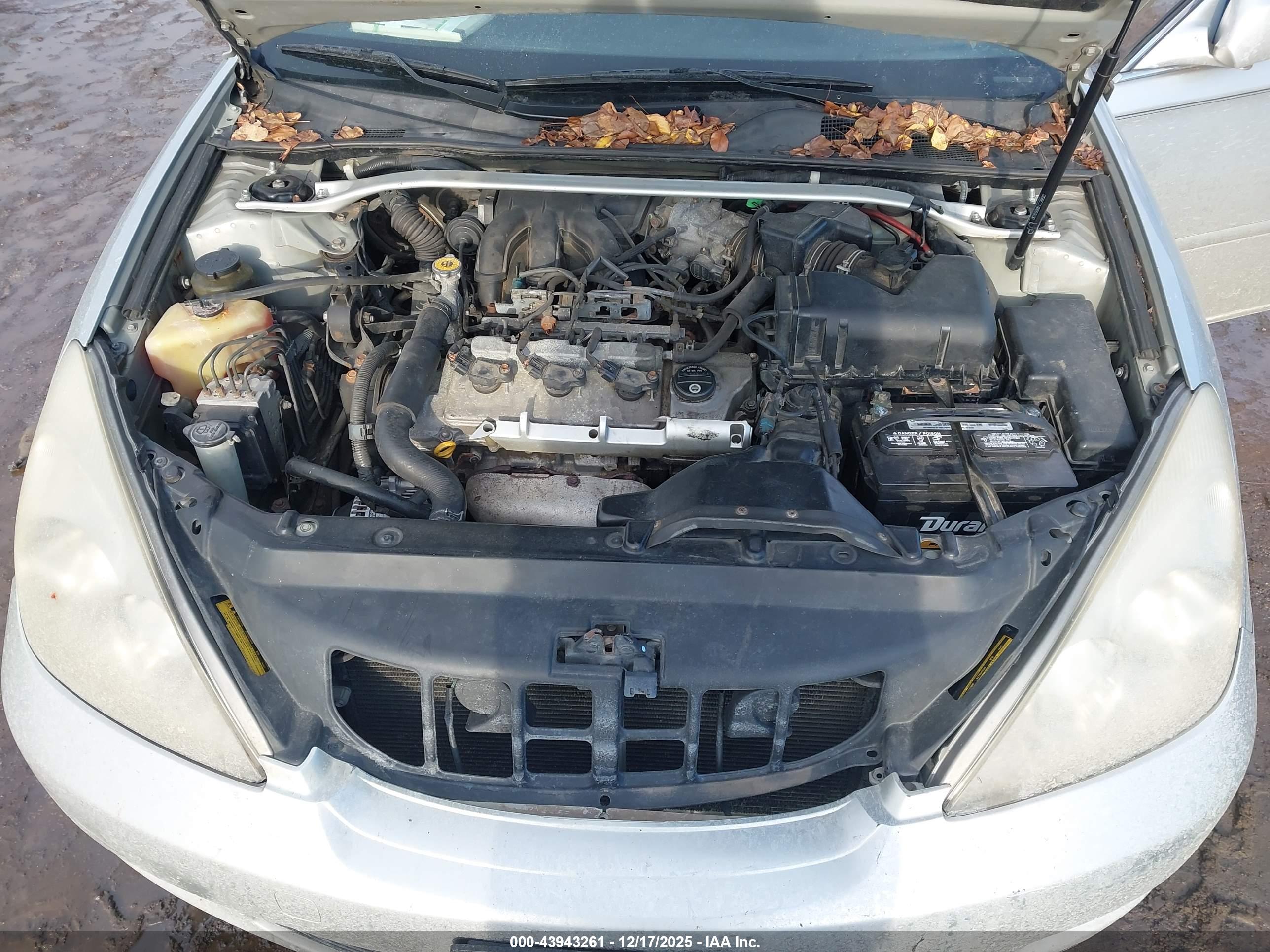 LEXUS ES image 10