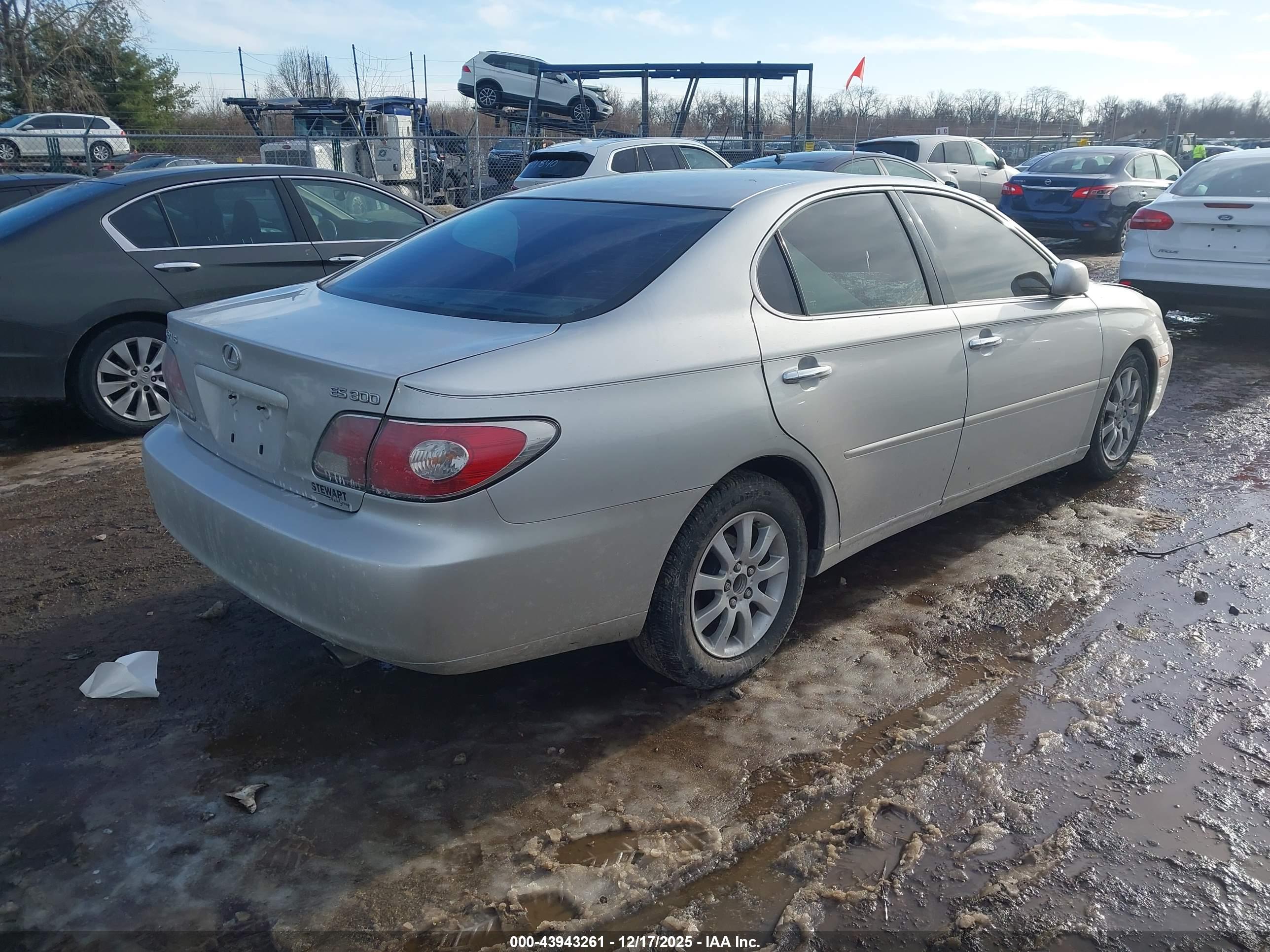 LEXUS ES image 4