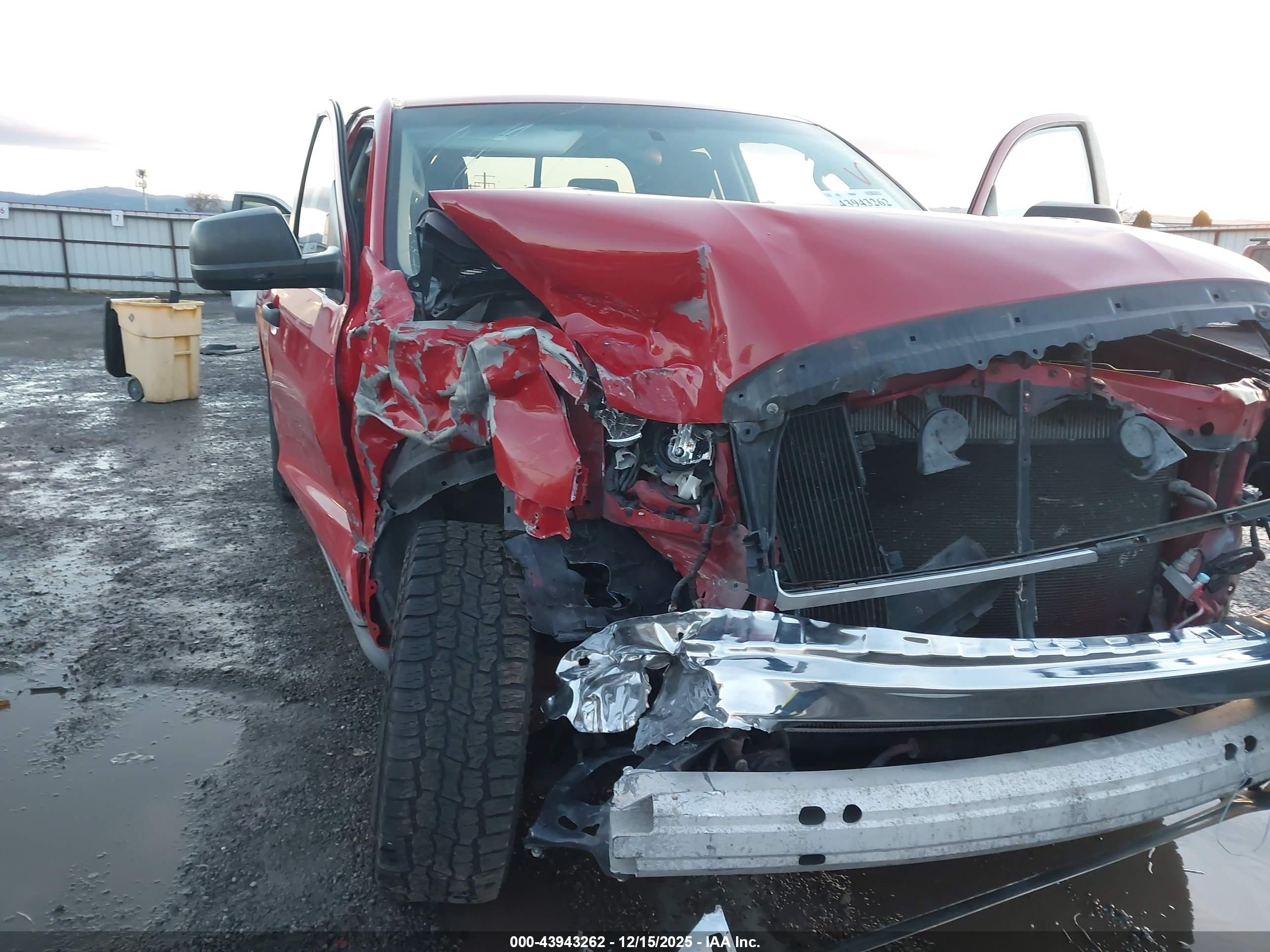 TOYOTA TUNDRA image 6