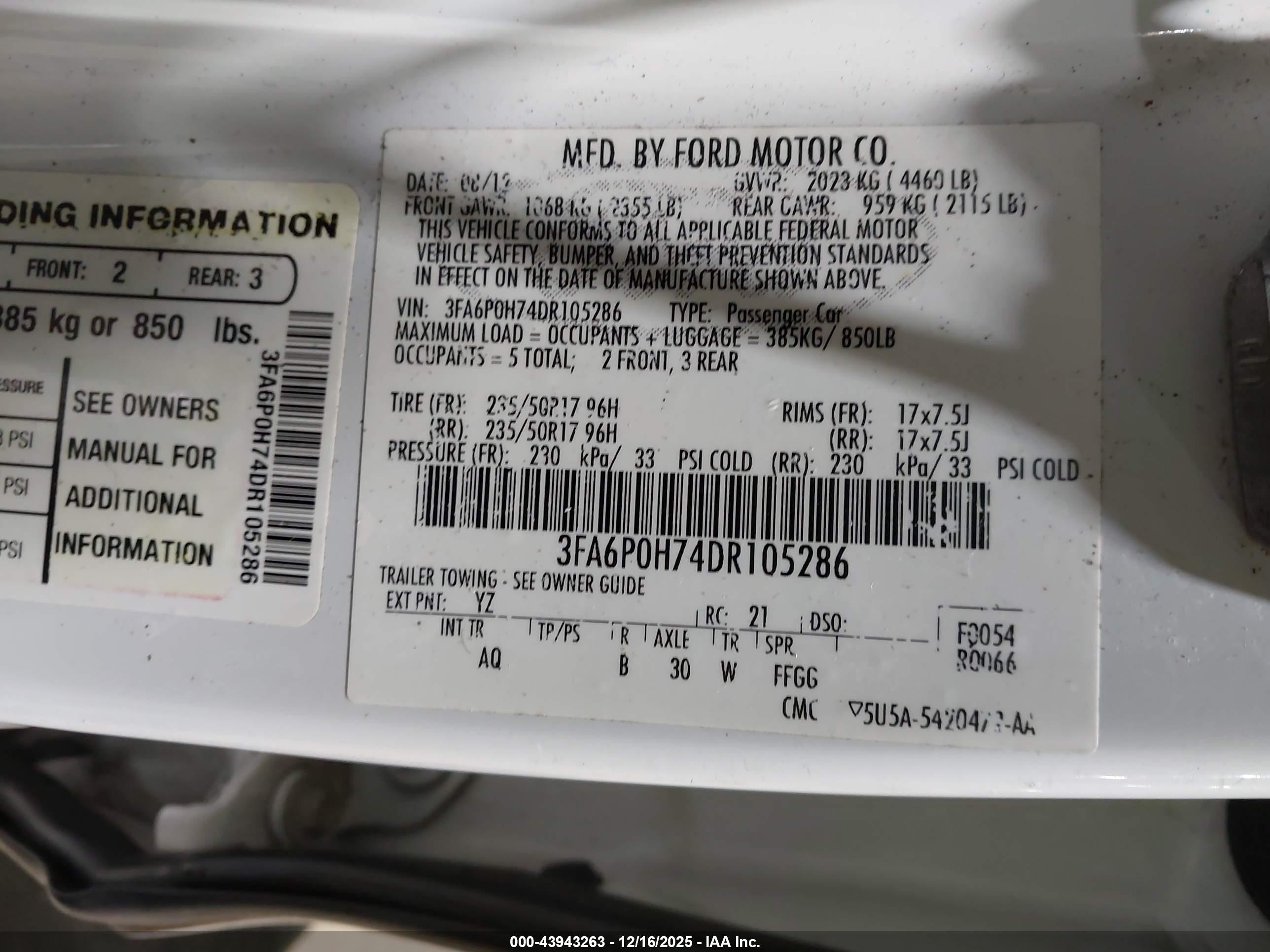 FORD FUSION image 9
