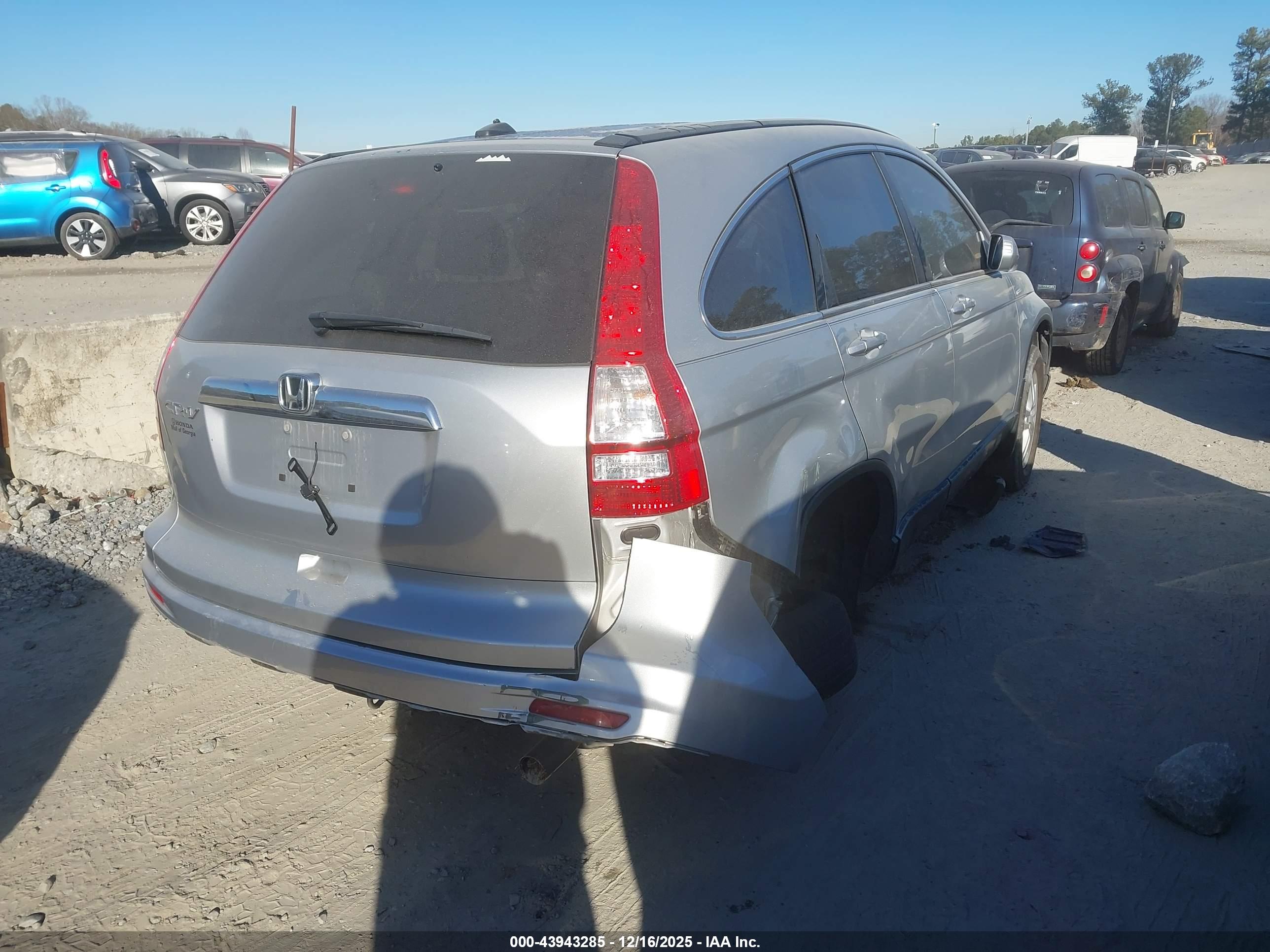 HONDA CR-V image 4