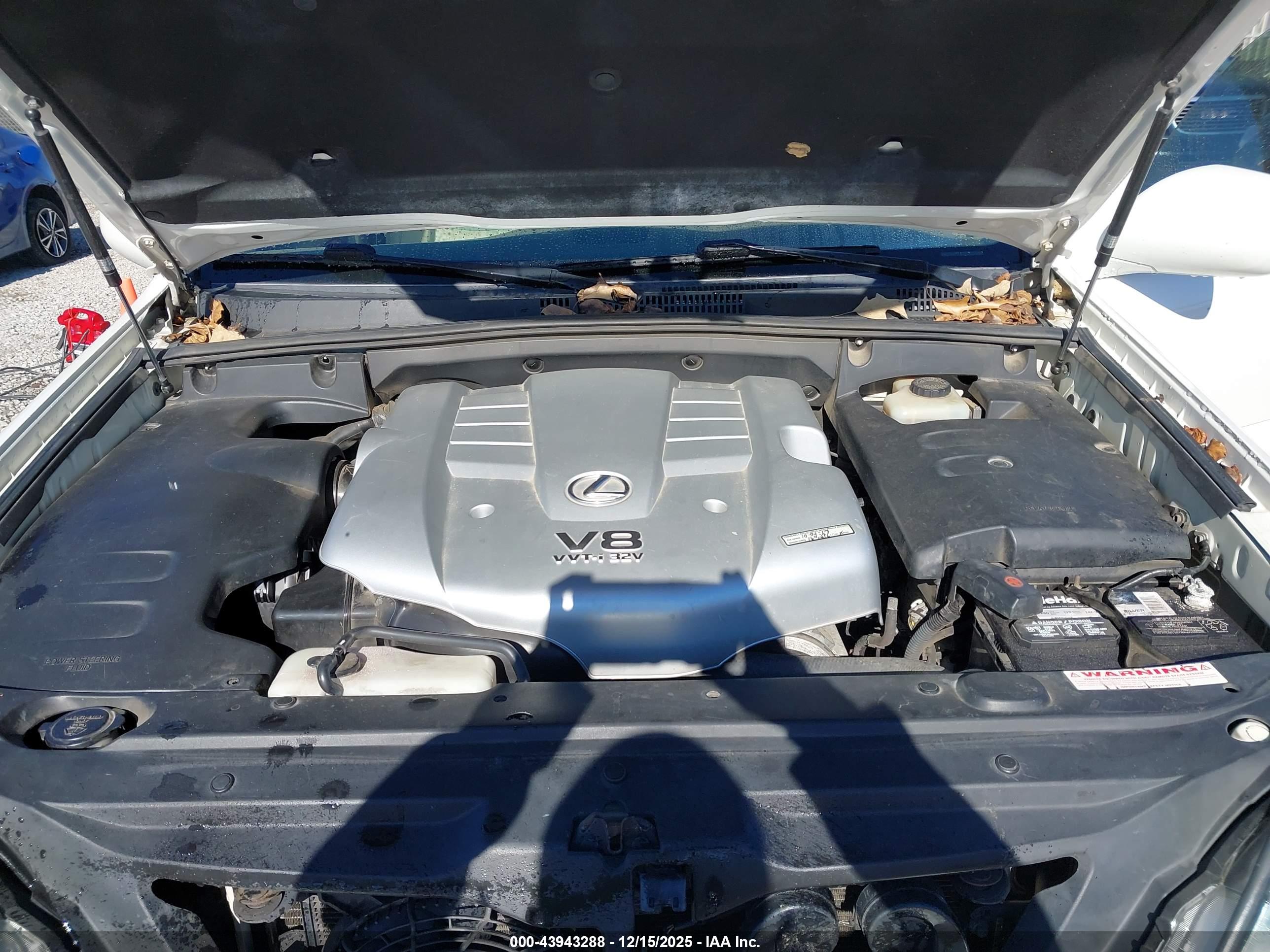 LEXUS GX image 10