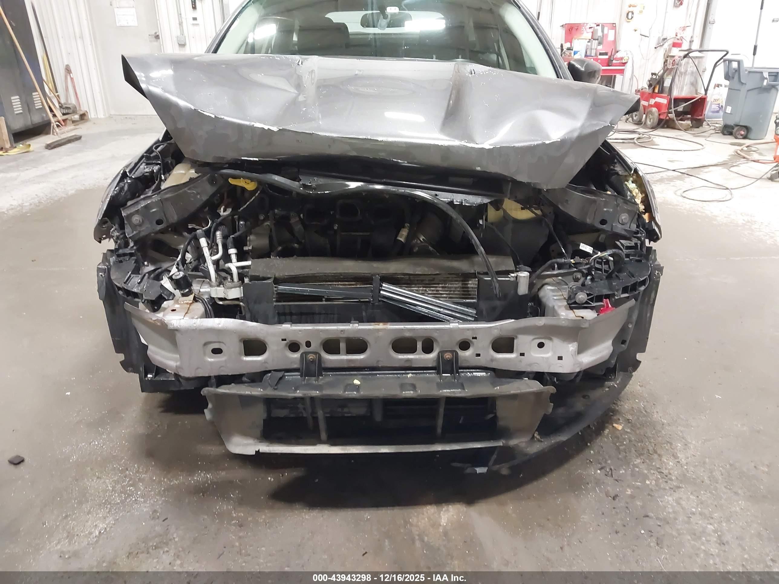 FORD FOCUS image 6