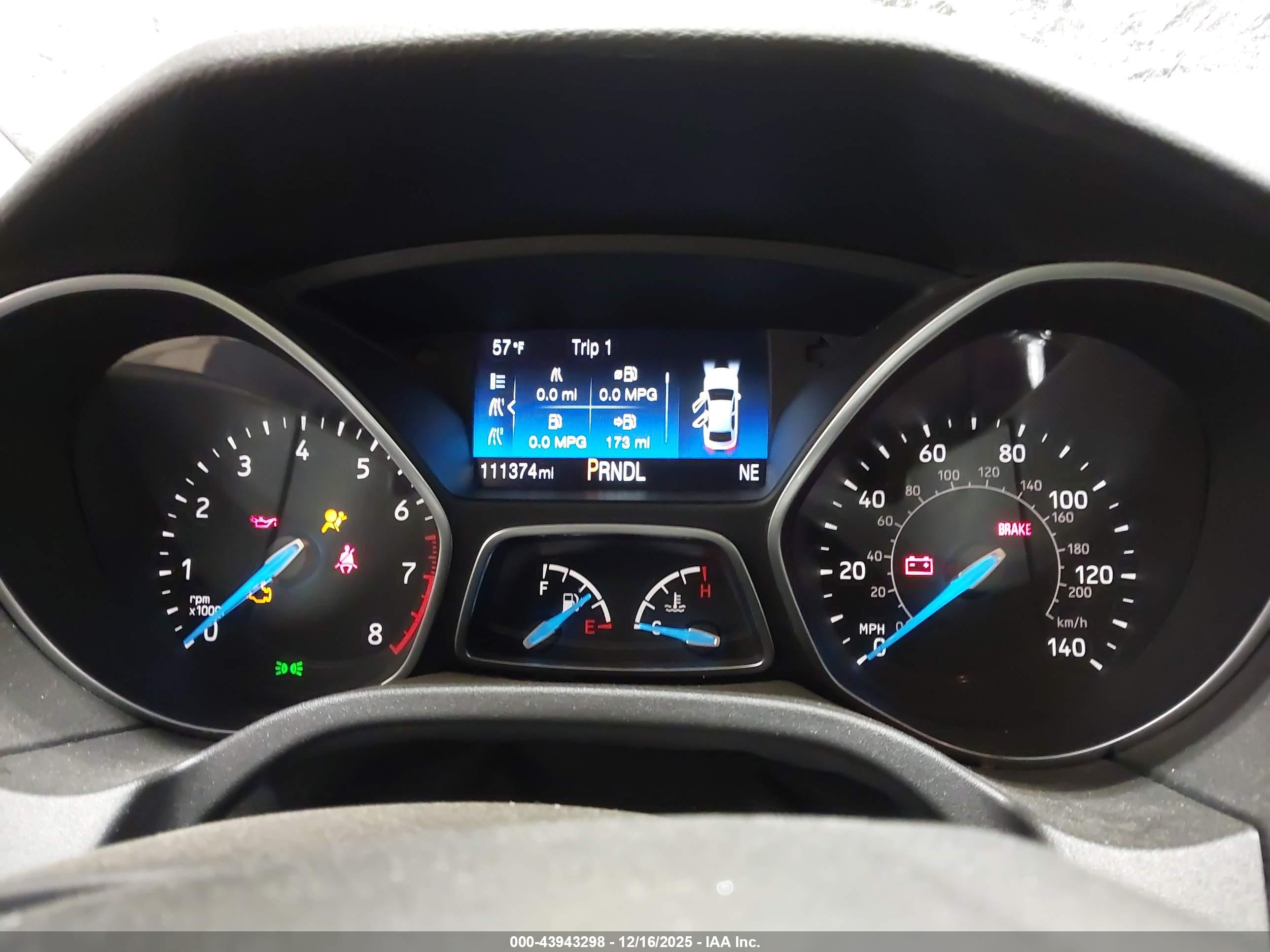 FORD FOCUS image 7