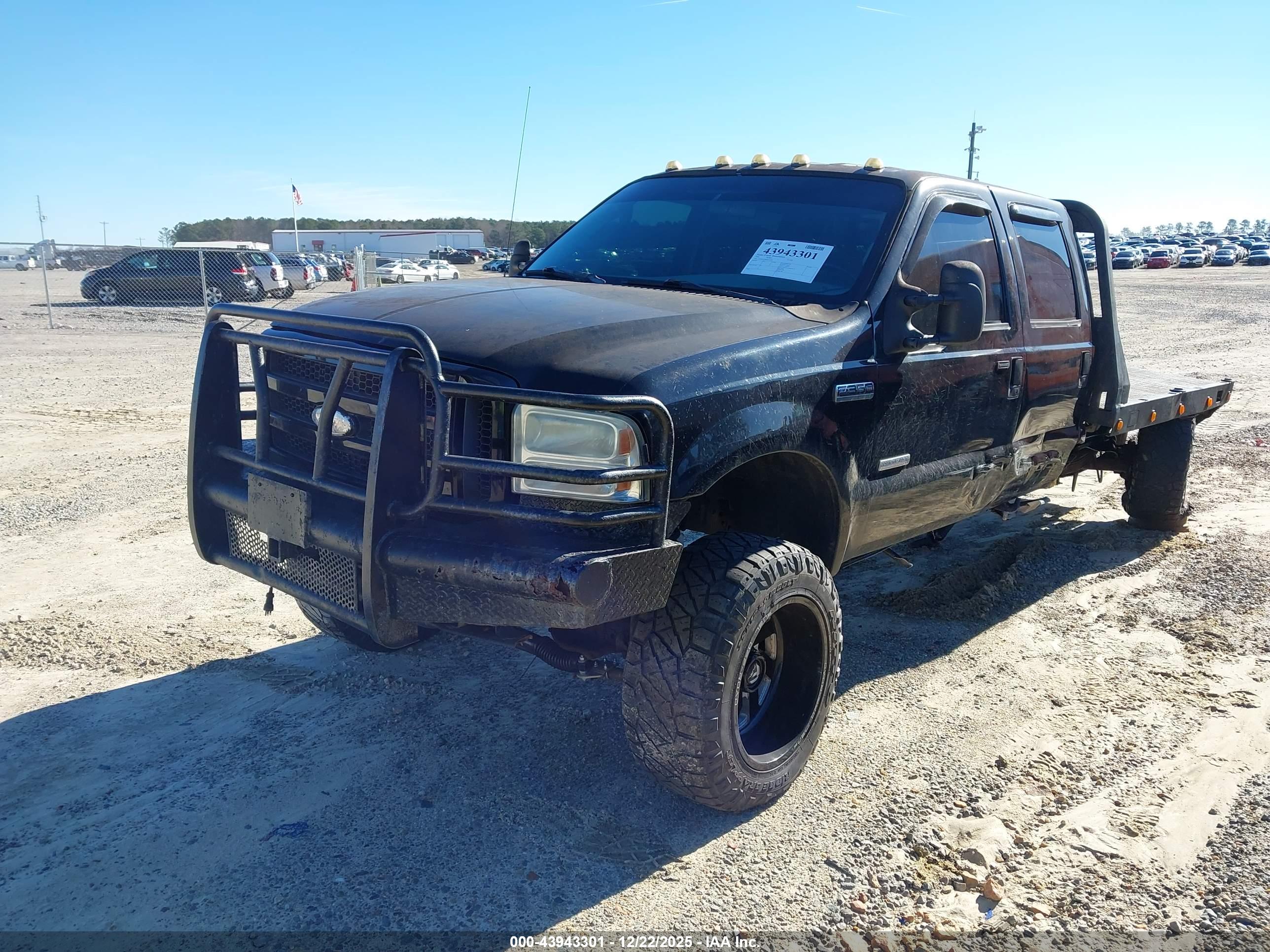 FORD F-350 image 2