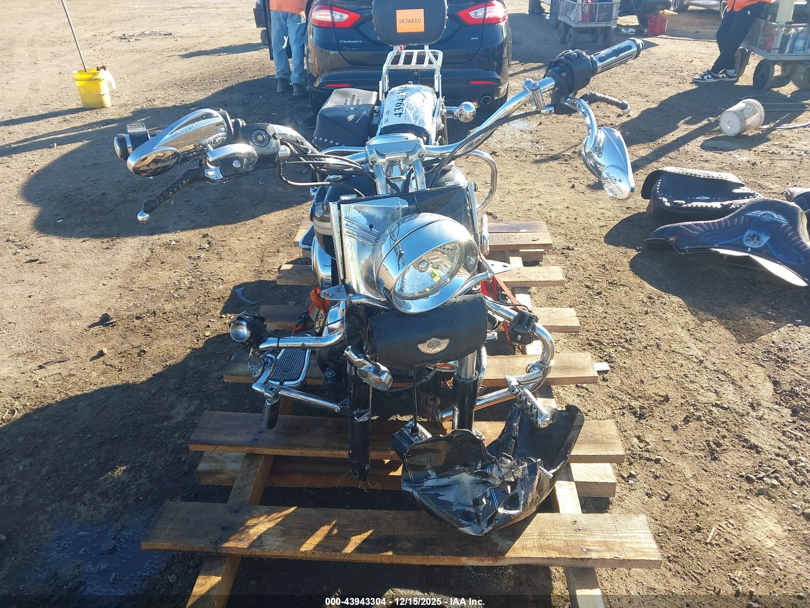 HARLEY-DAVIDSON FLSTC image 5
