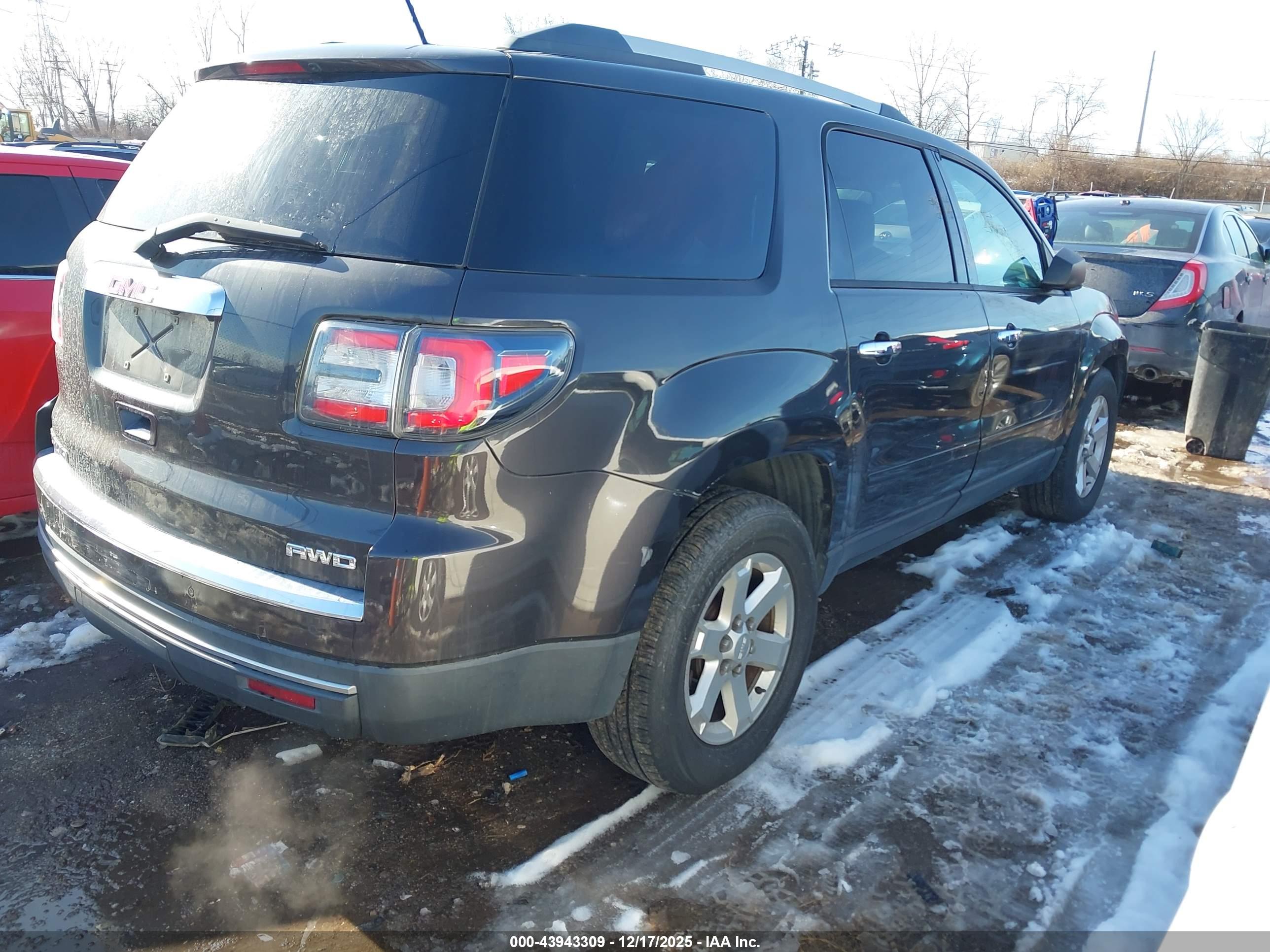 GMC ACADIA image 4