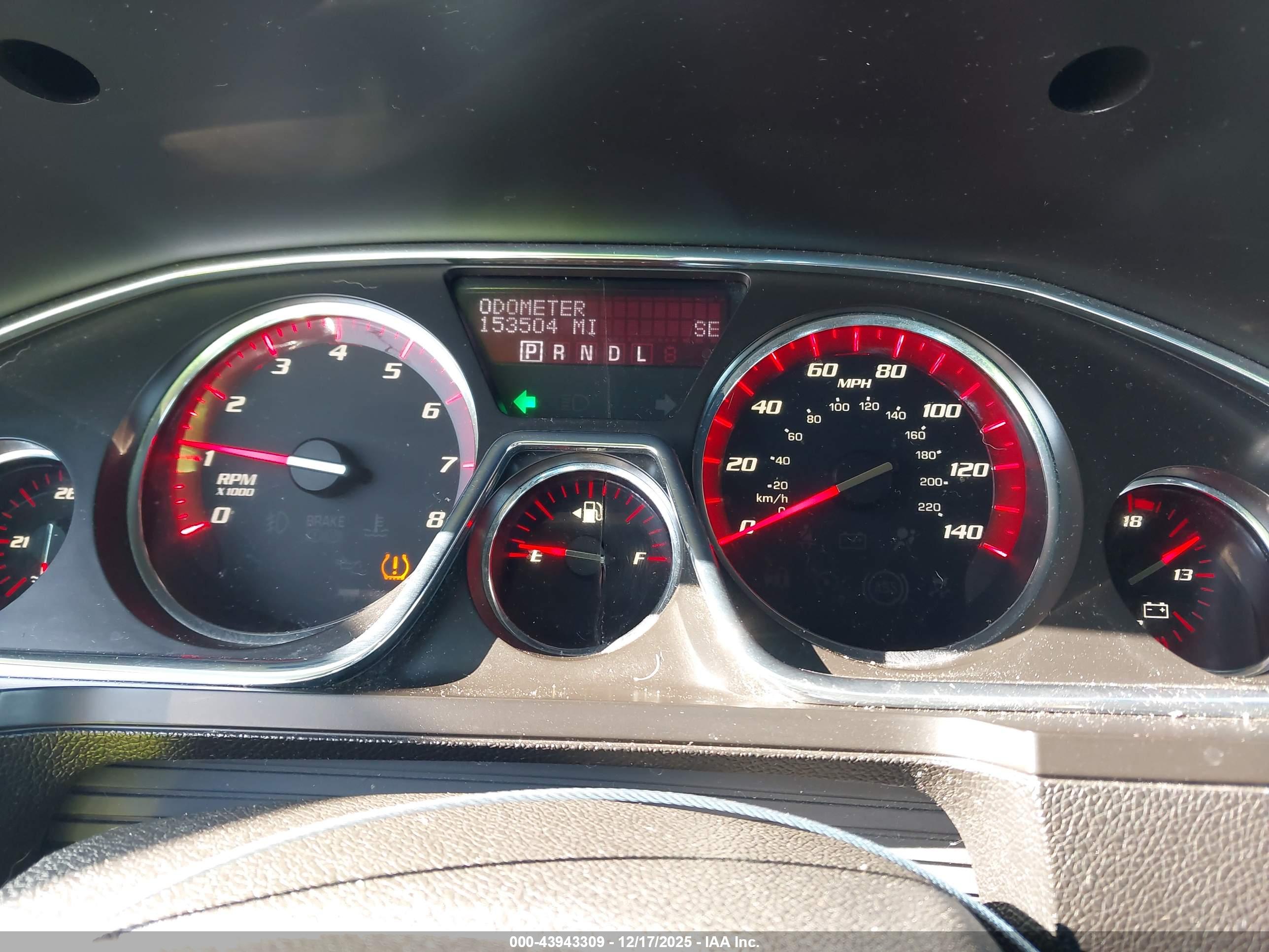 GMC ACADIA image 7