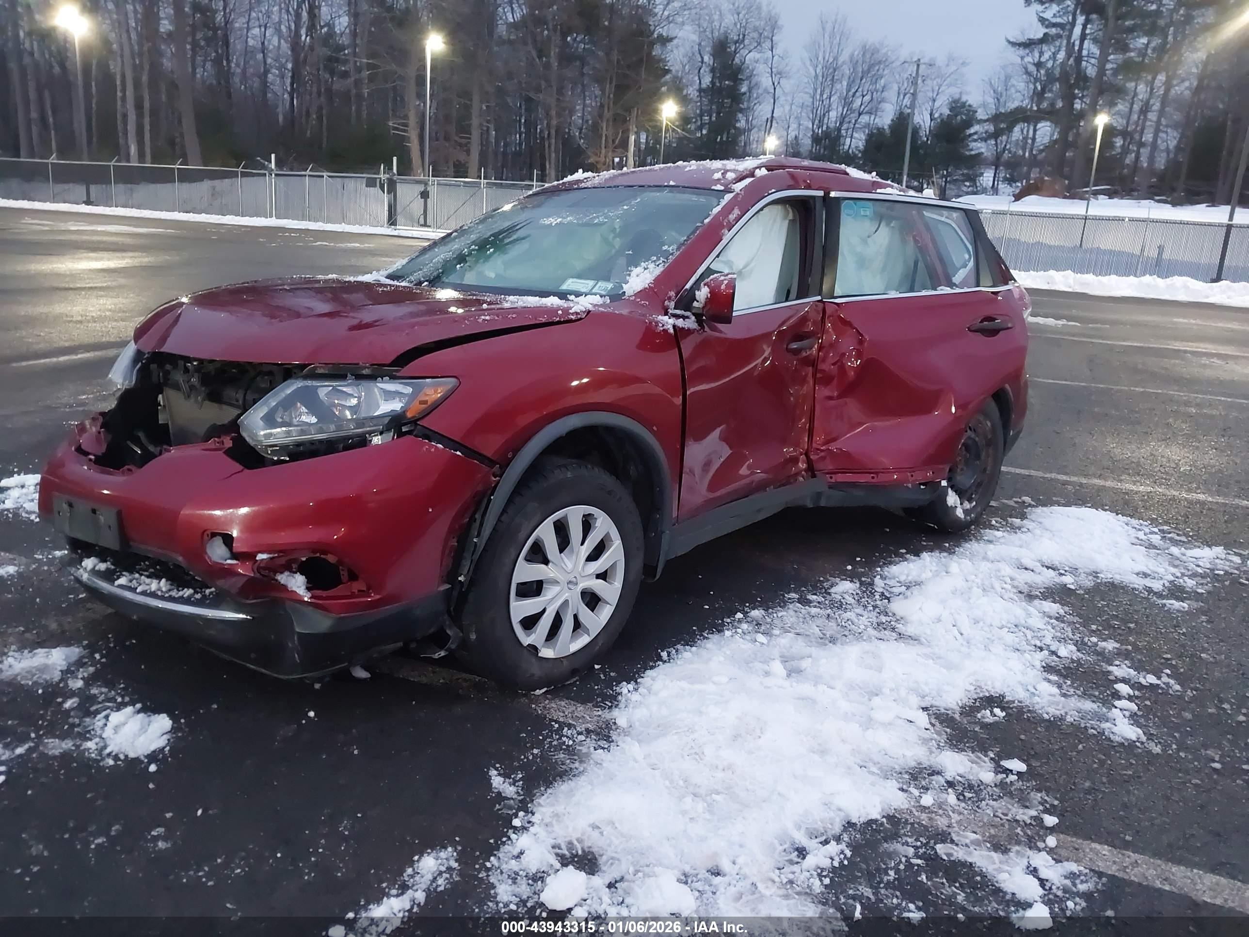 NISSAN ROGUE image 2