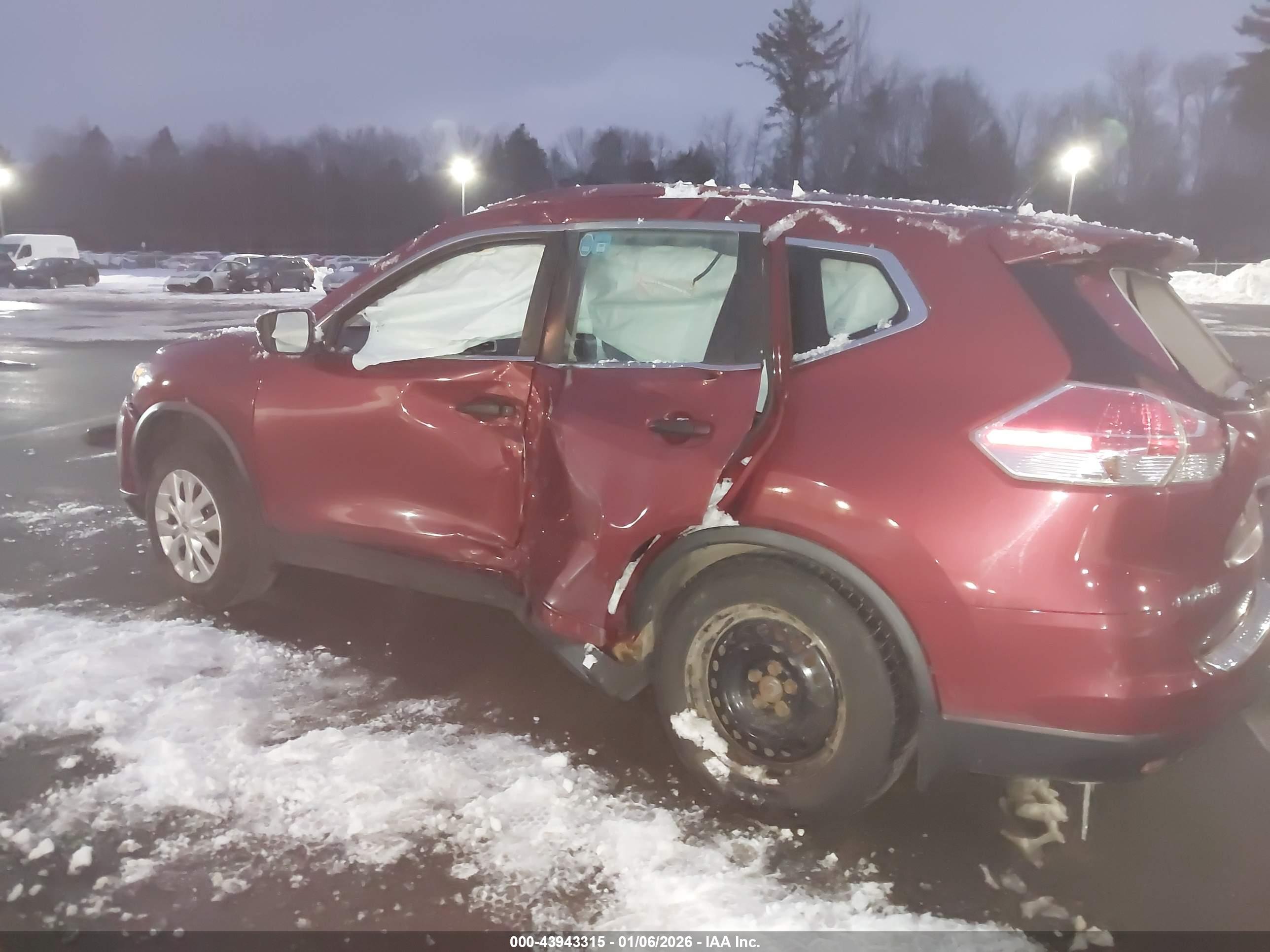 NISSAN ROGUE image 6