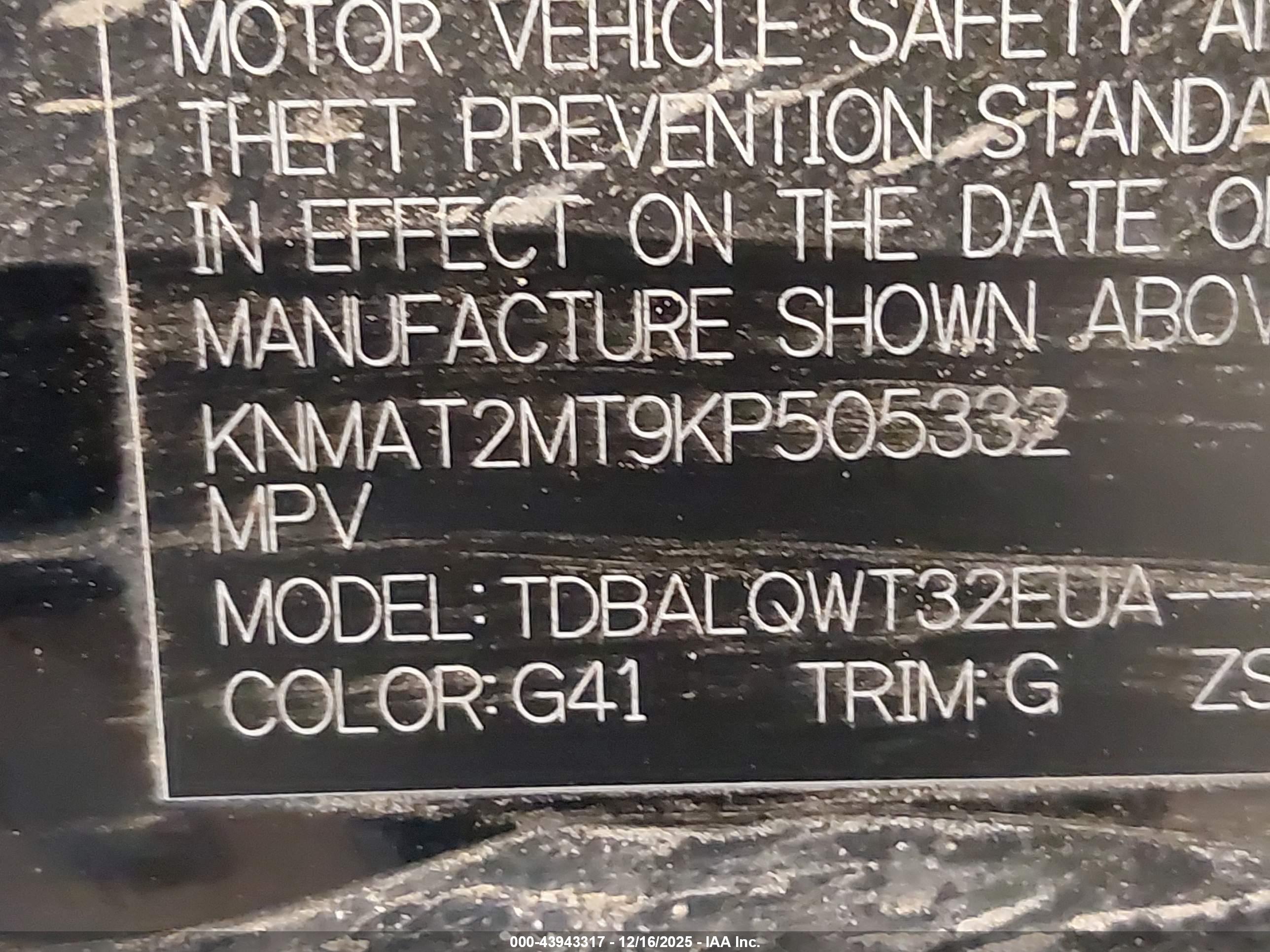 NISSAN ROGUE image 9