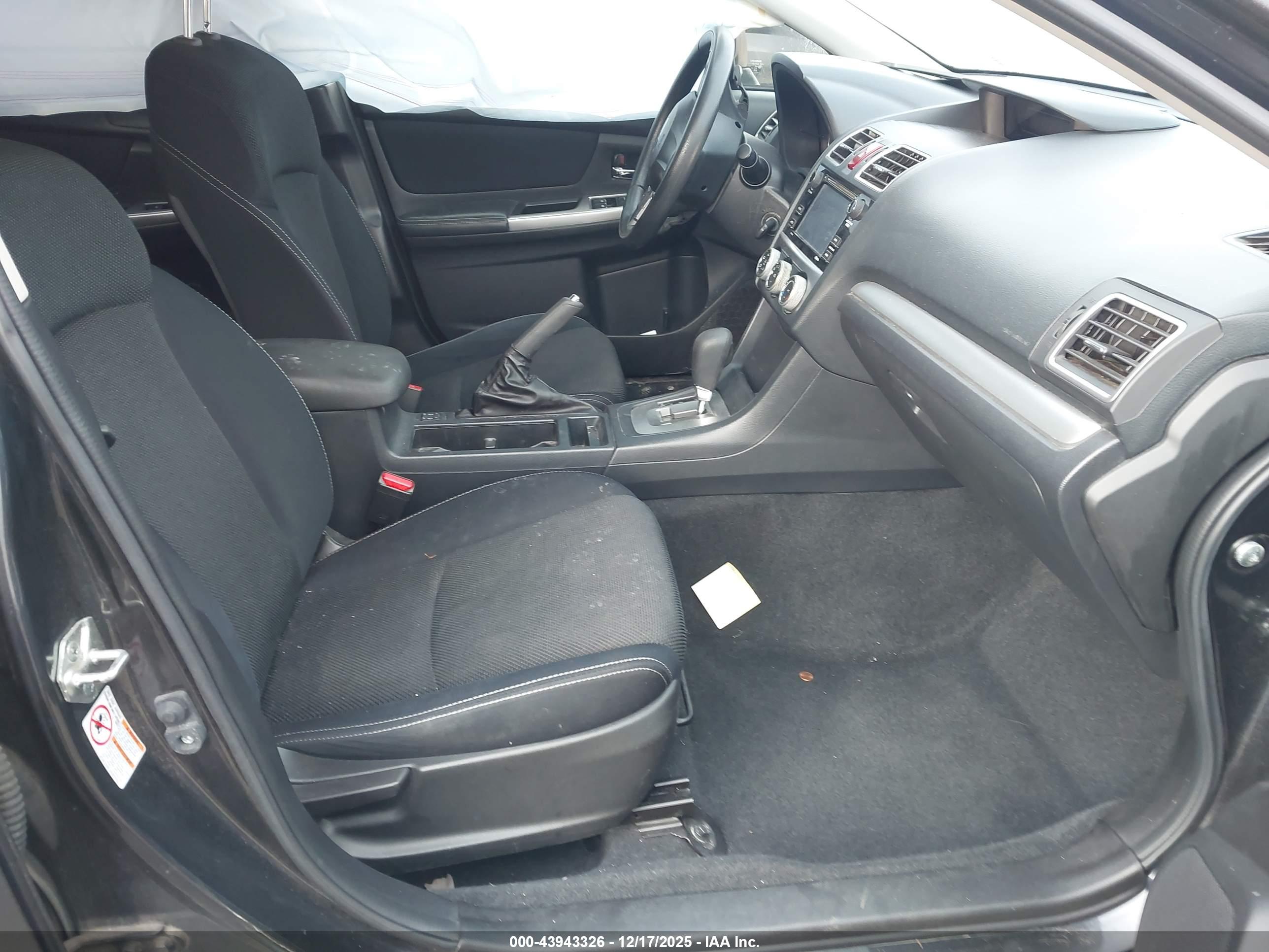 SUBARU XV image 5