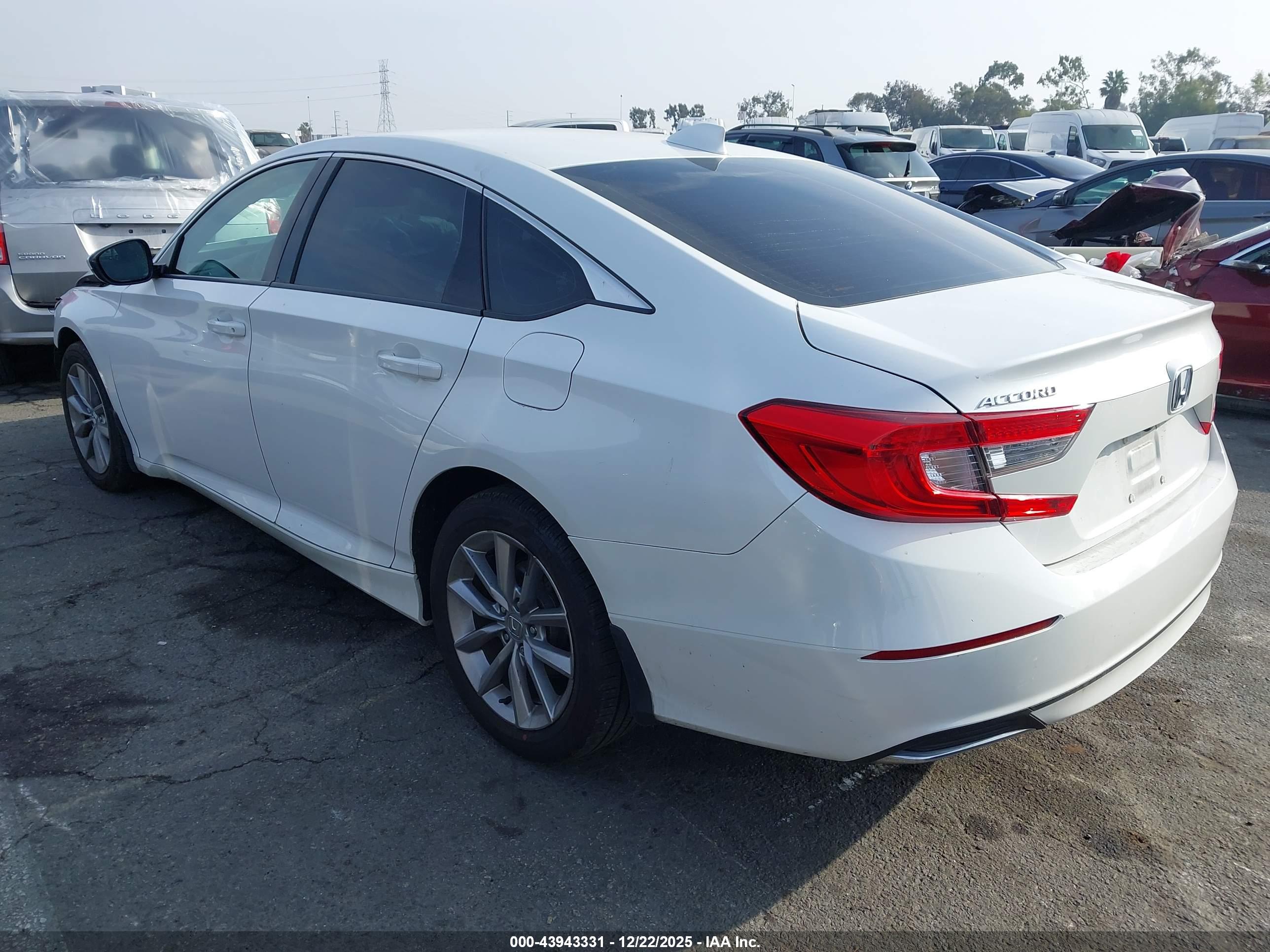 HONDA ACCORD image 3