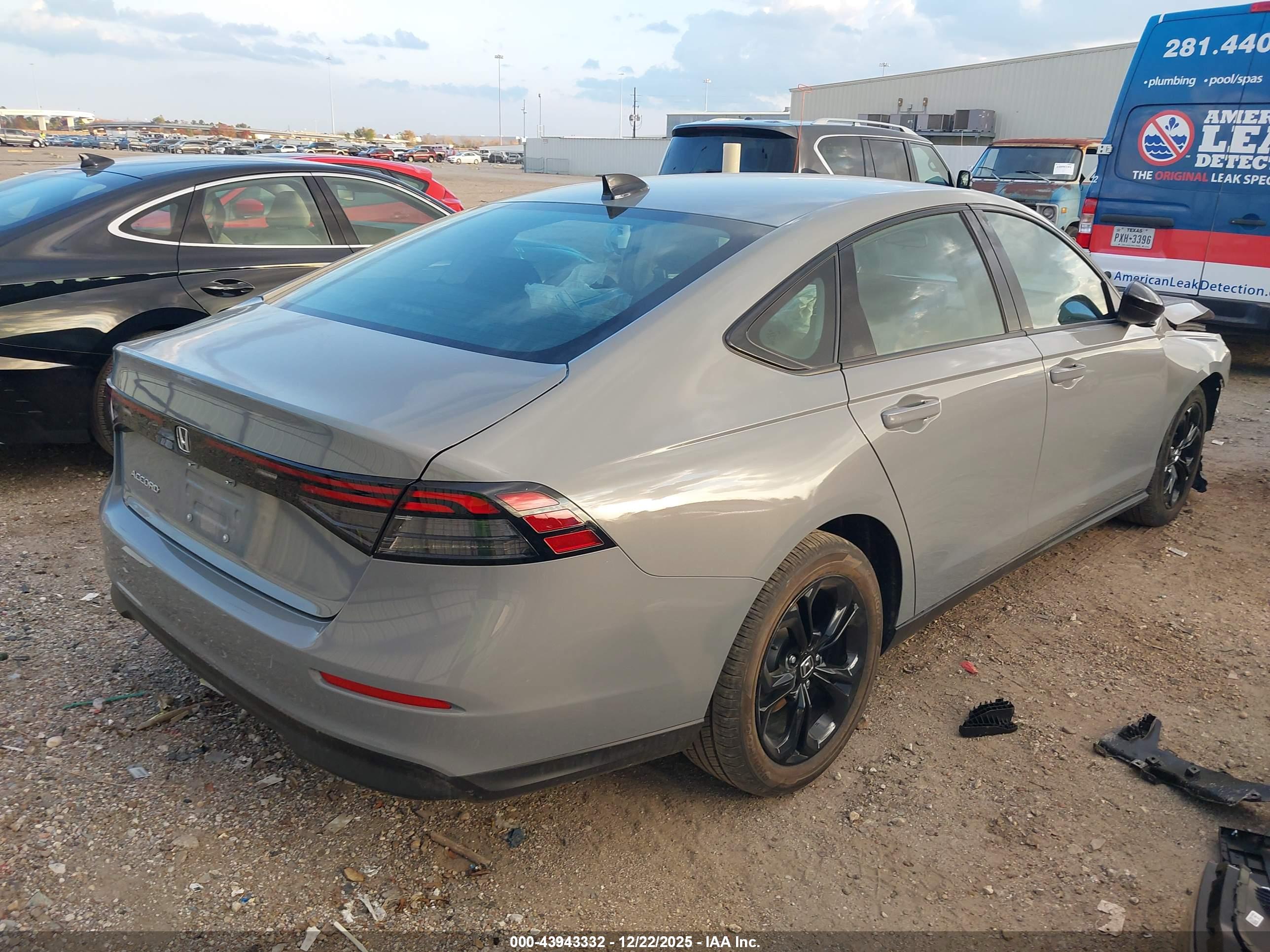 HONDA ACCORD image 4