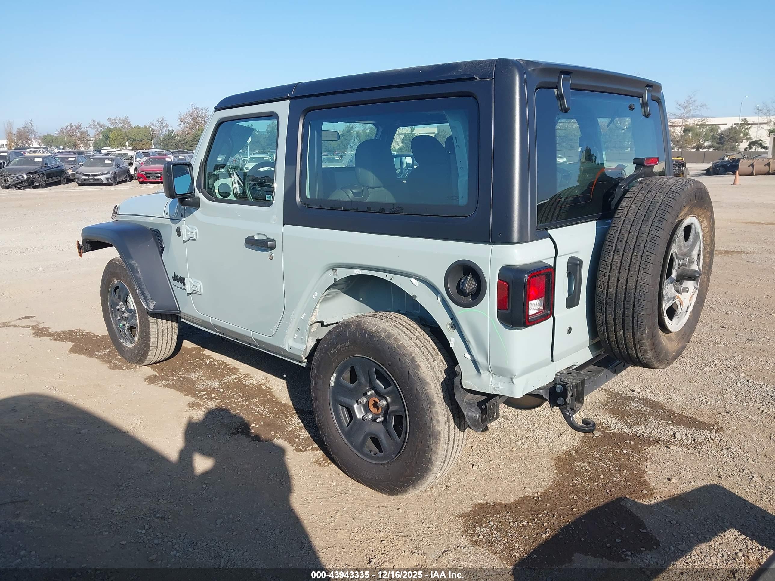JEEP WRANGLER image 3