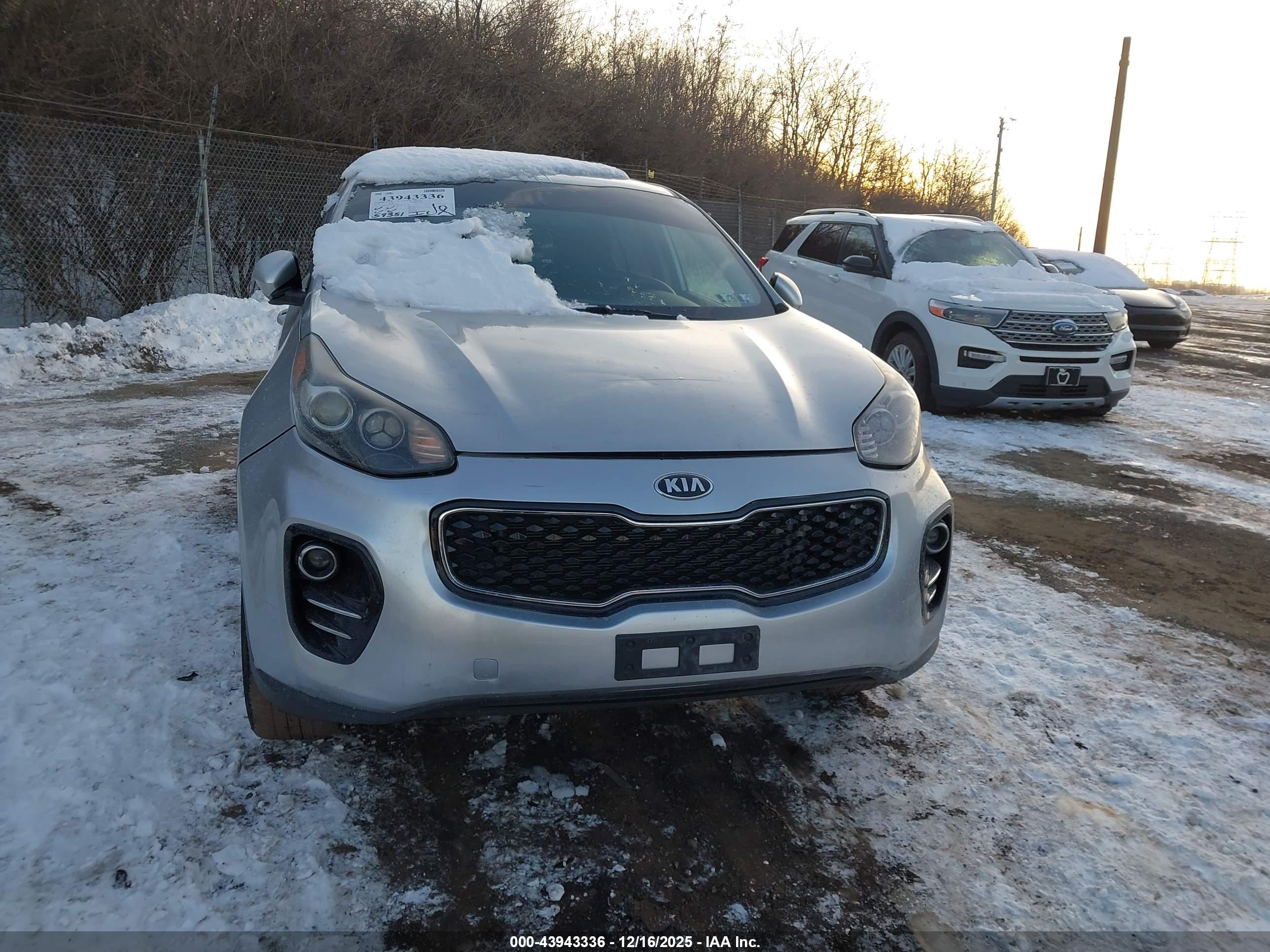 KIA SPORTAGE image 6