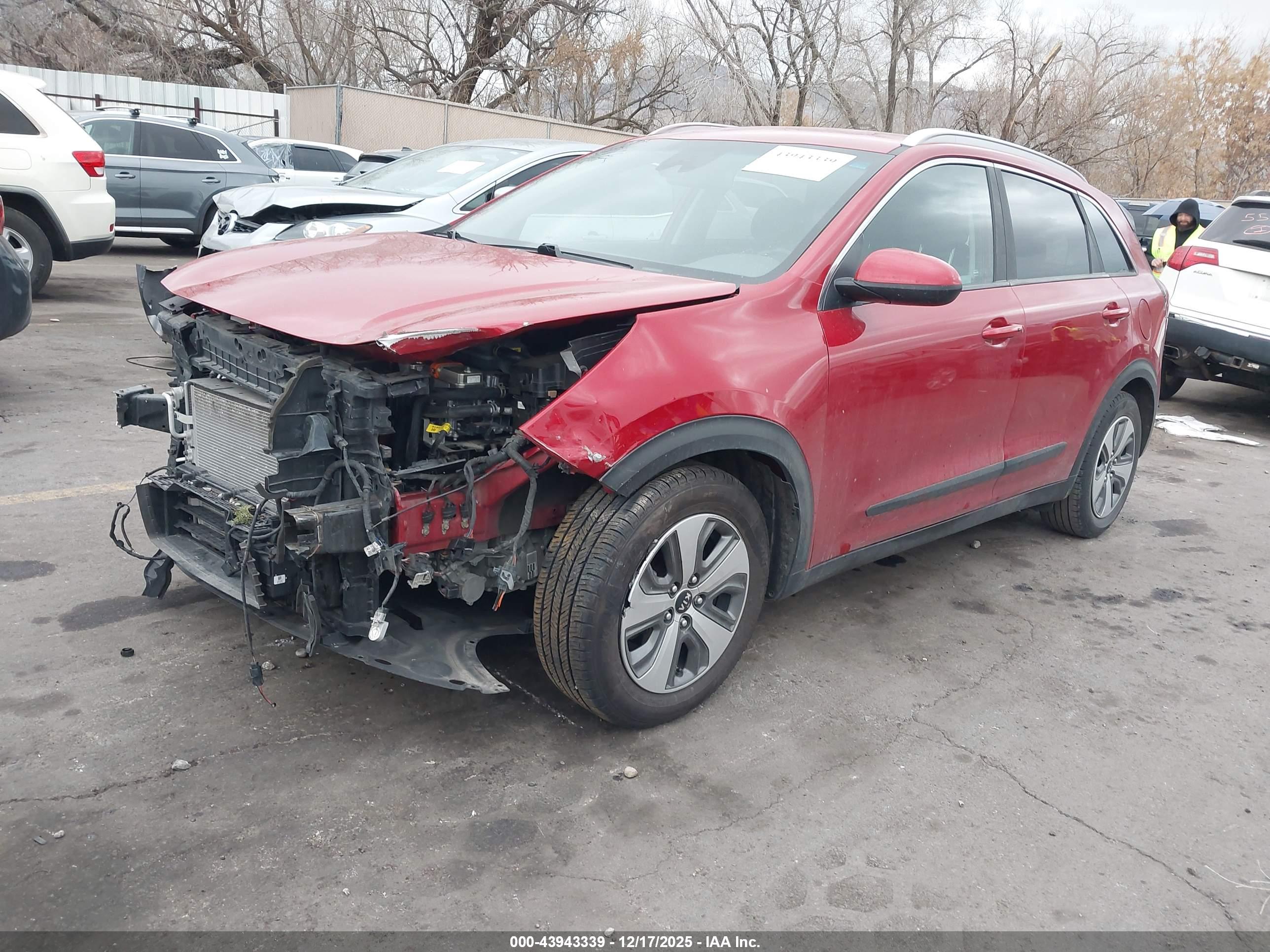 KIA NIRO image 2