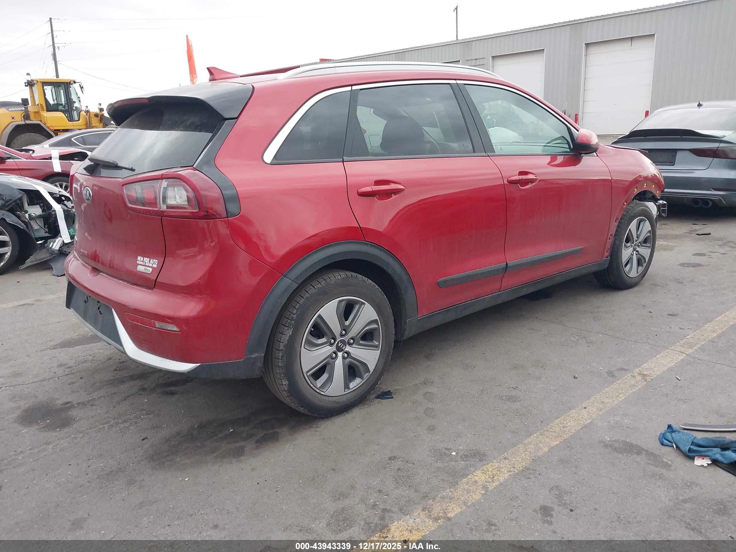 KIA NIRO image 4