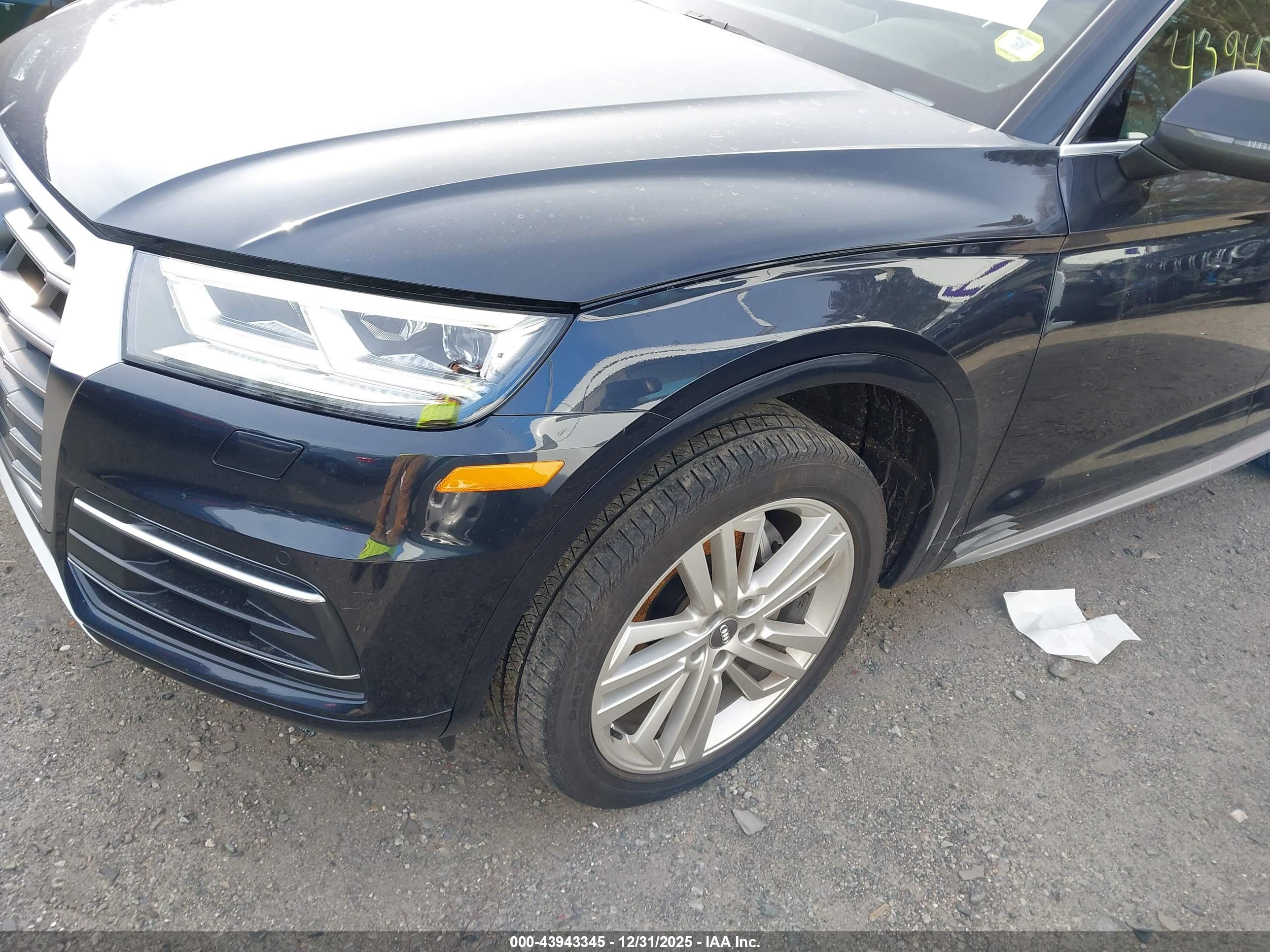 AUDI Q5 image 2