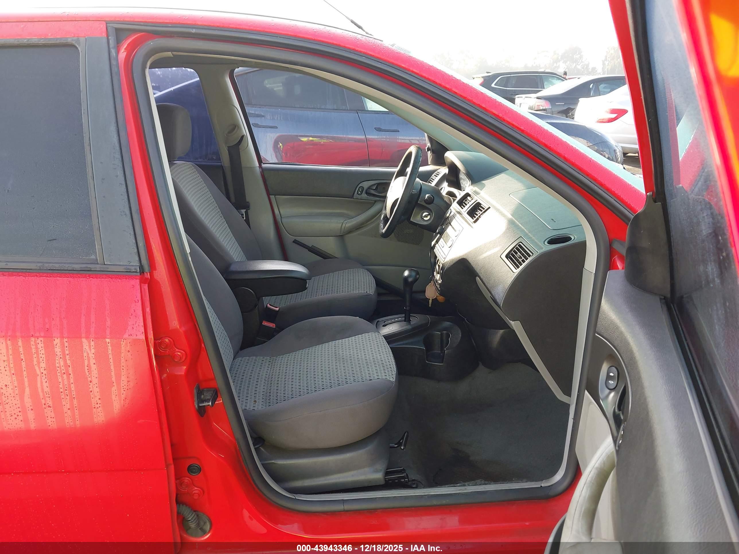 FORD FOCUS image 5