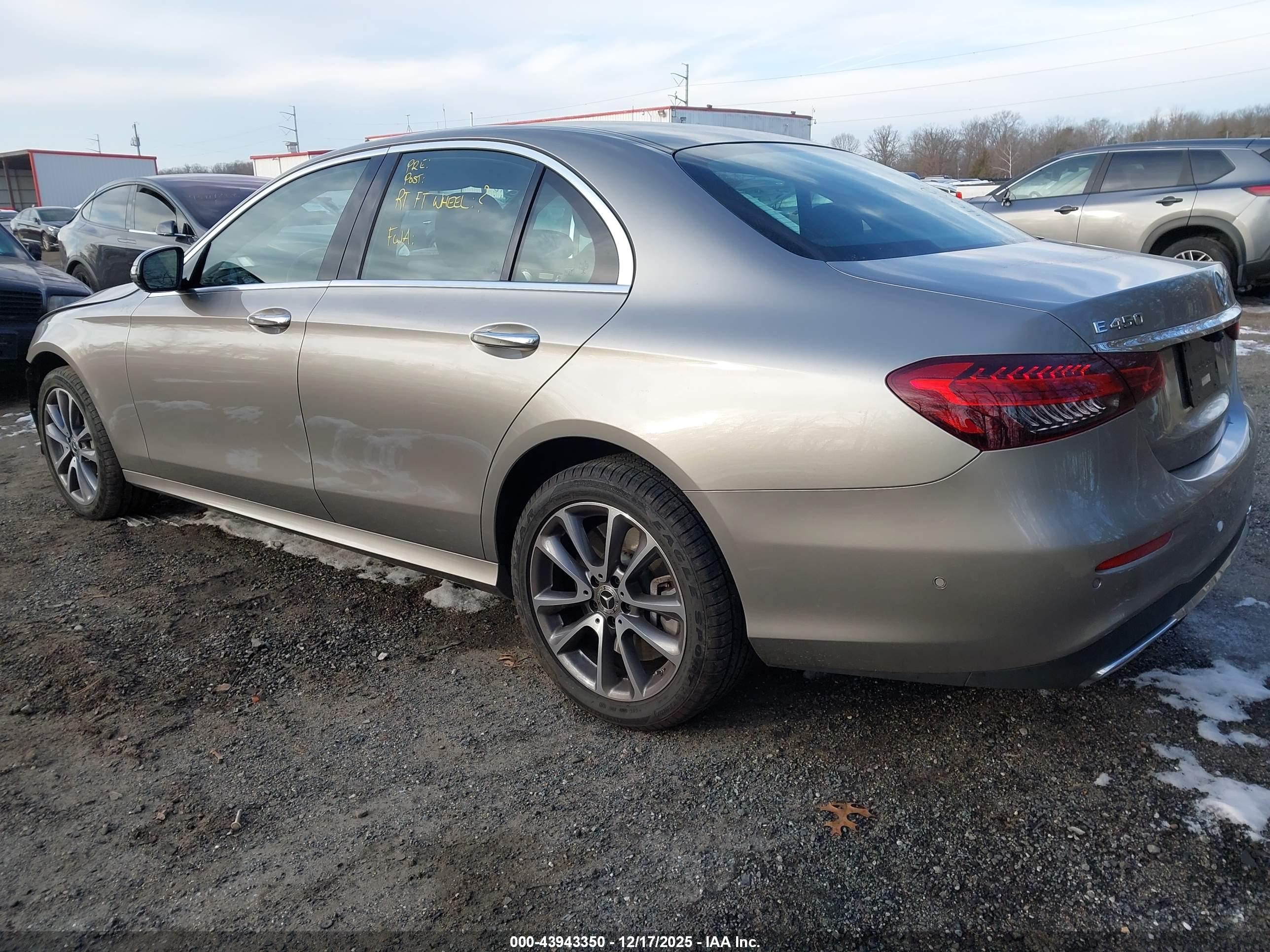 MERCEDES-BENZ E image 3