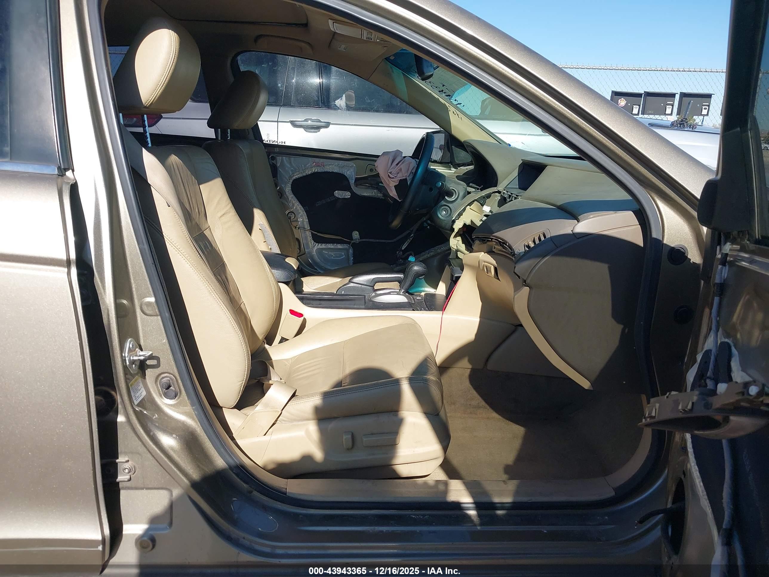 HONDA ACCORD image 5