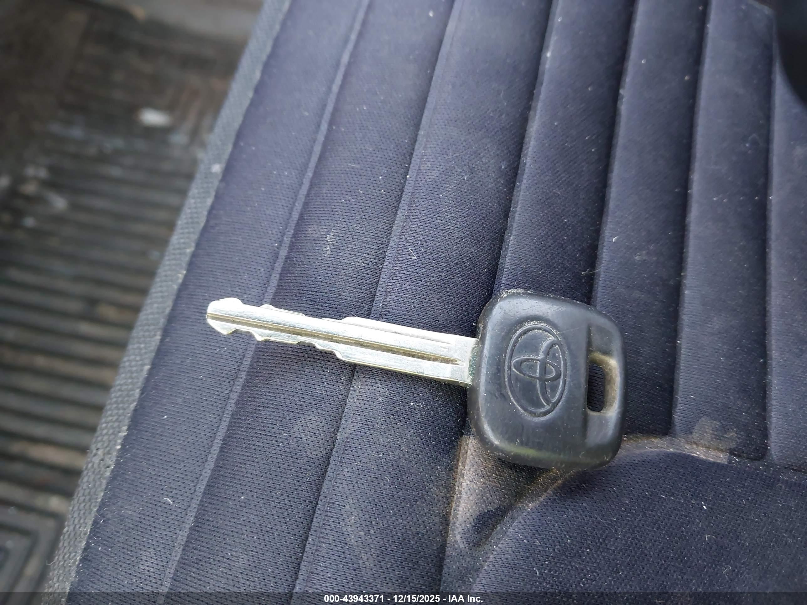 TOYOTA HIGHLANDER image 11