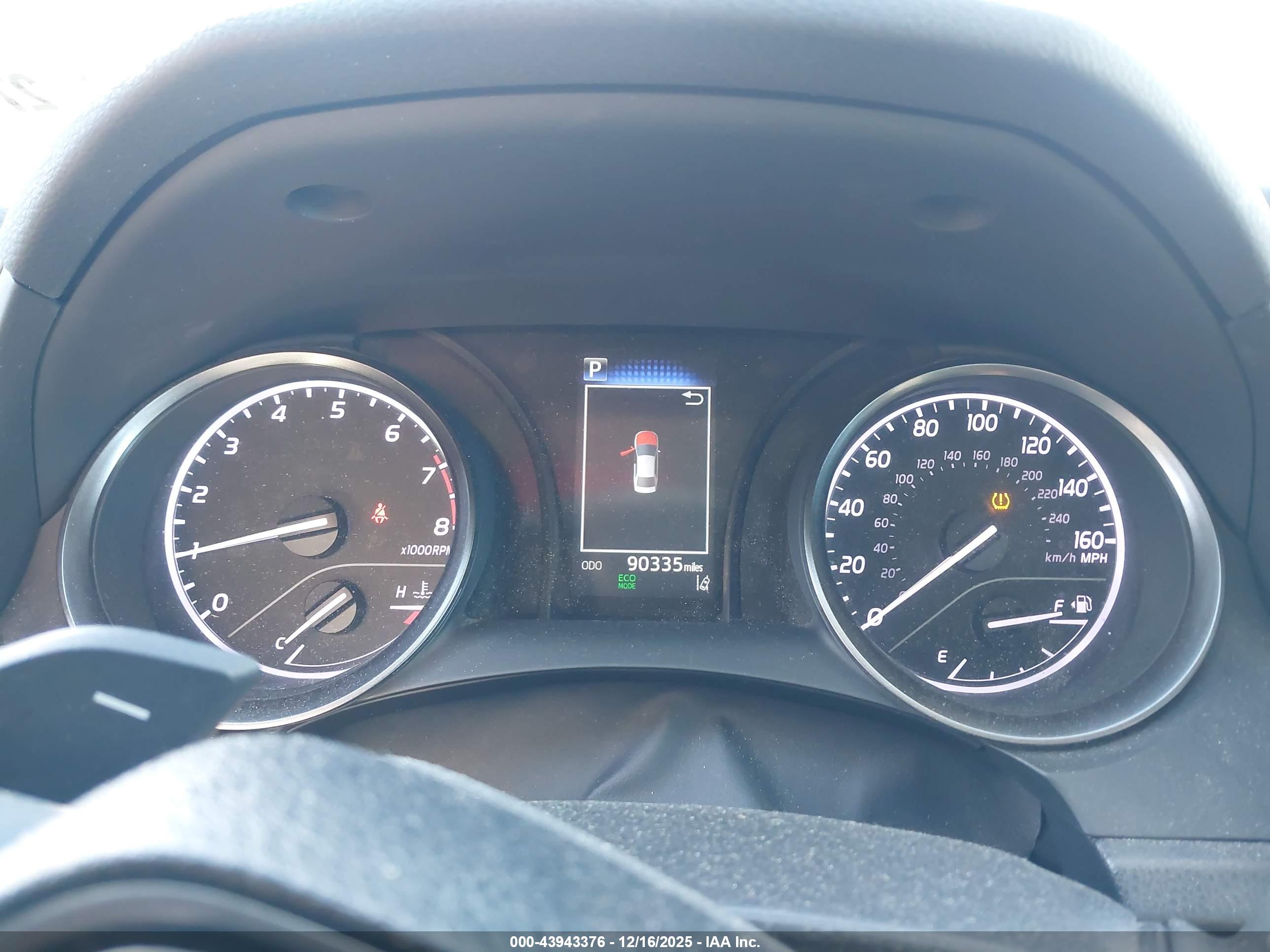 TOYOTA CAMRY image 7