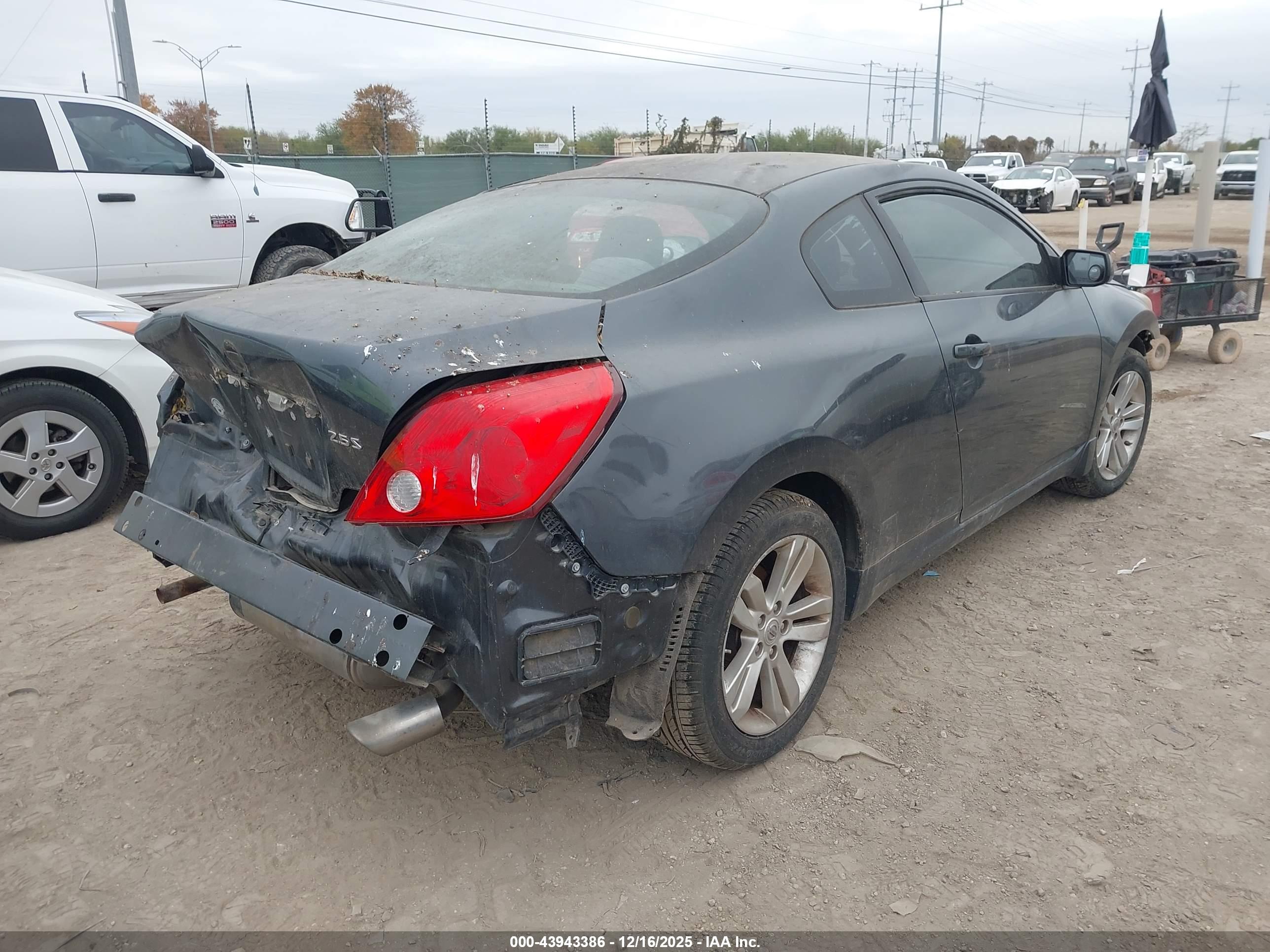 NISSAN ALTIMA image 4