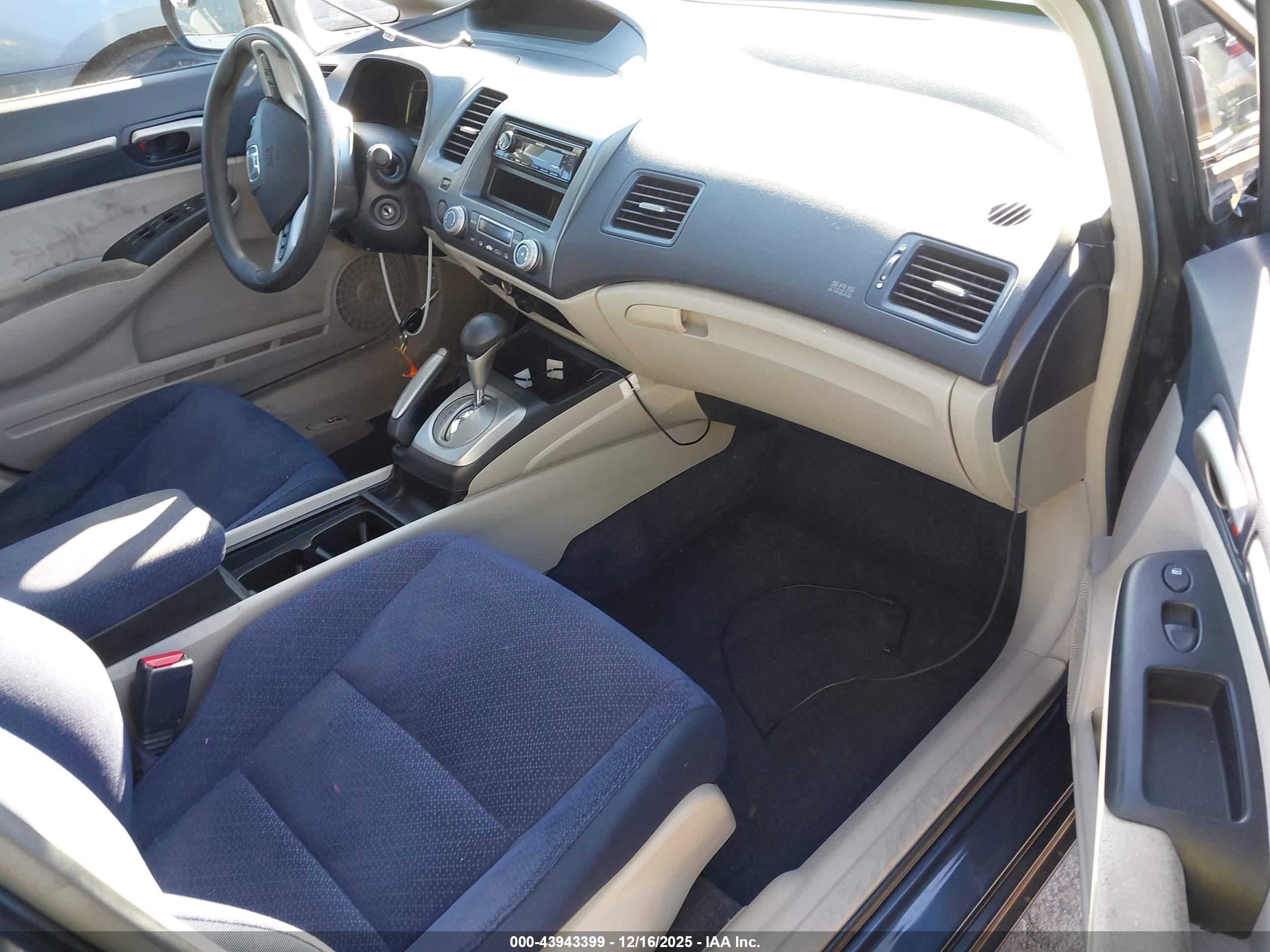 HONDA CIVIC image 5