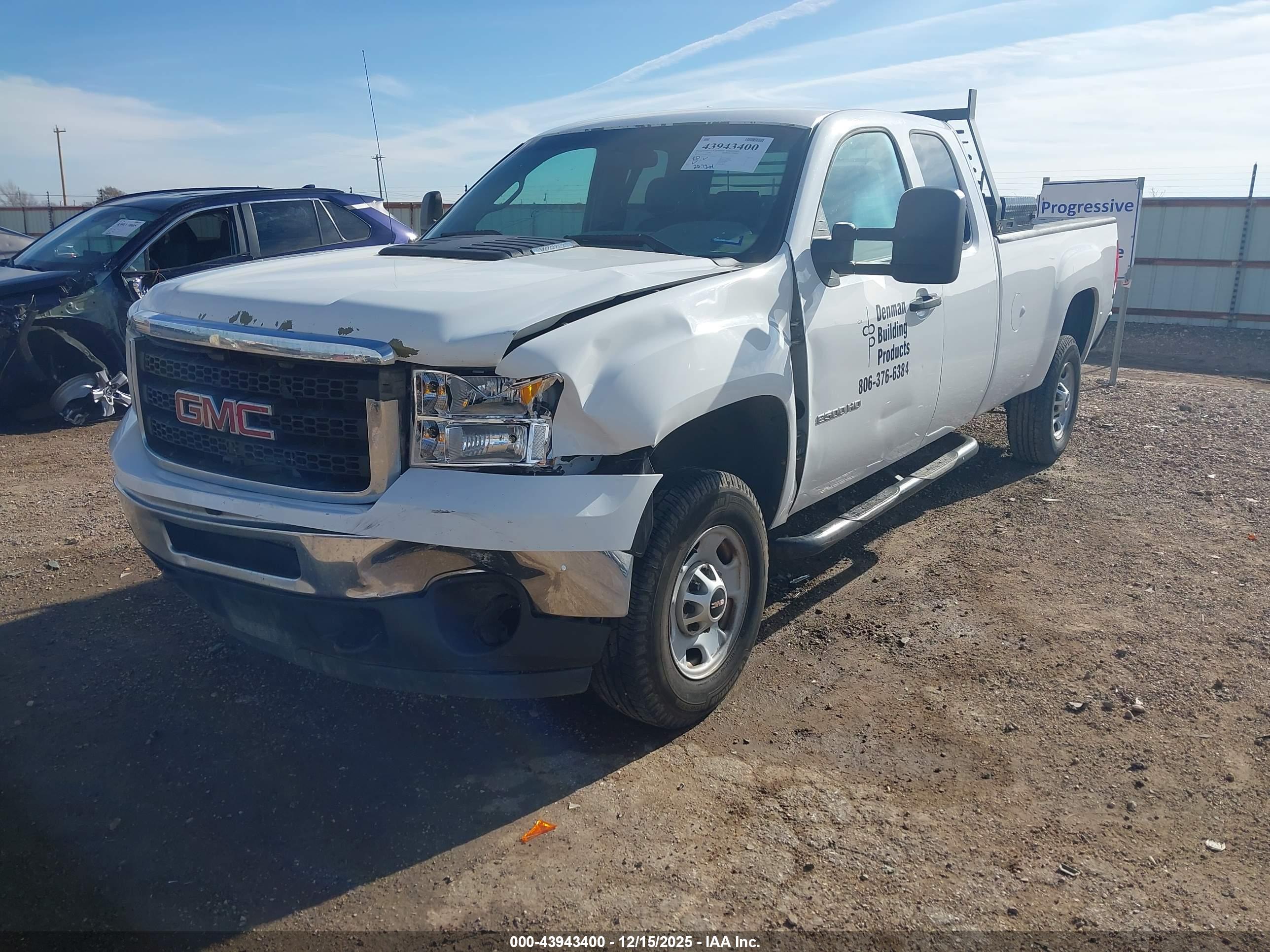 GMC SIERRA image 2