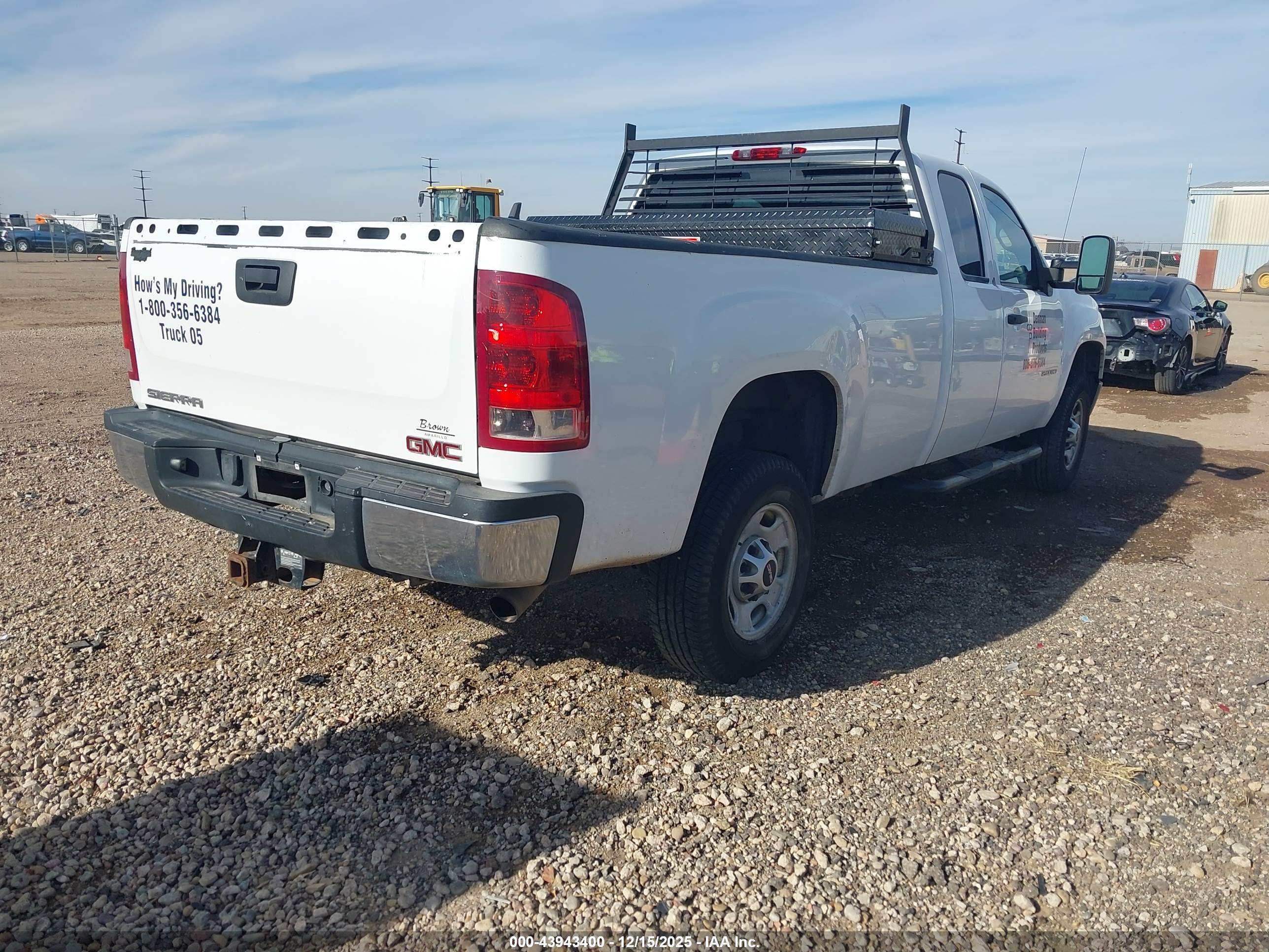 GMC SIERRA image 4