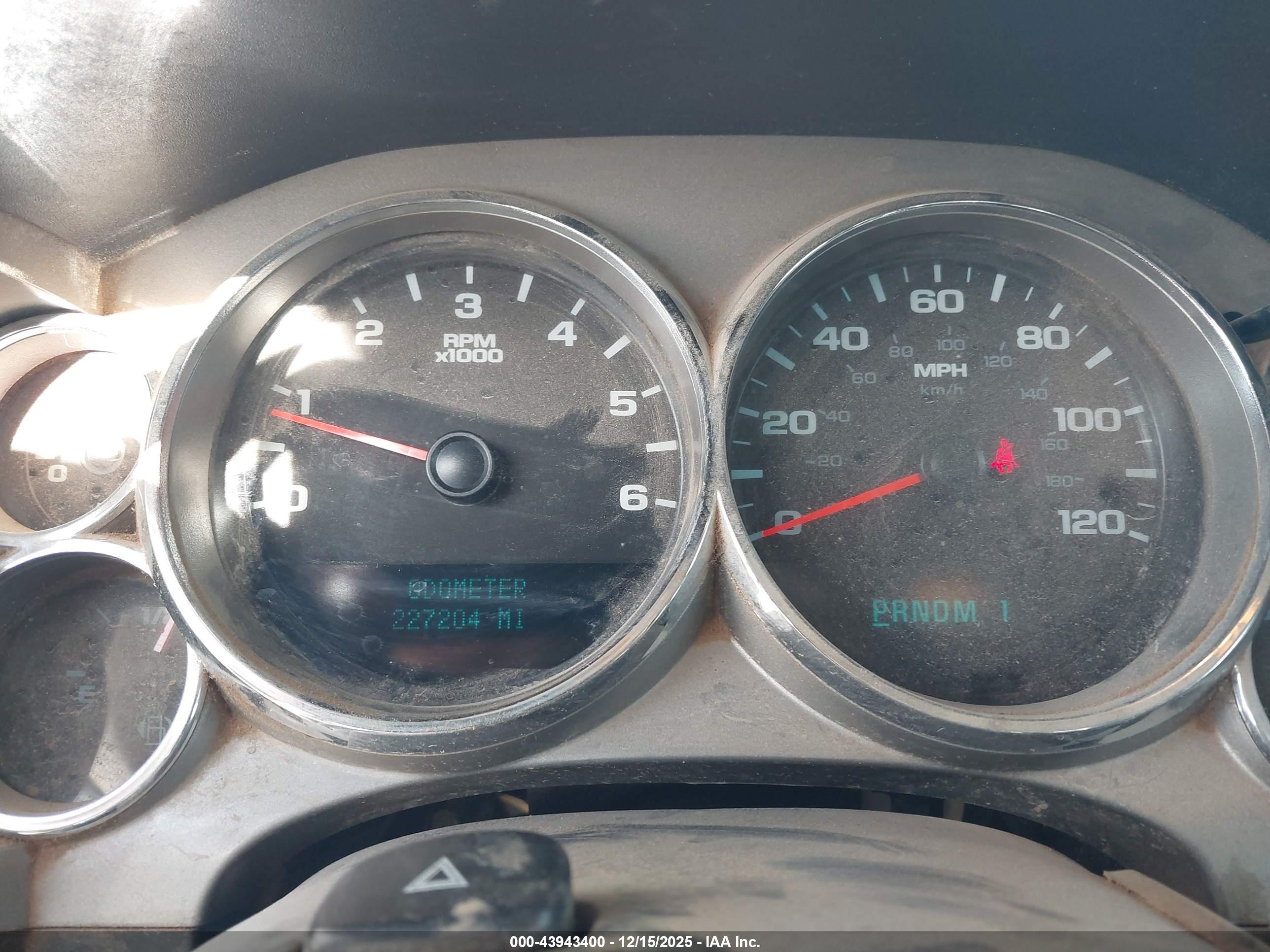 GMC SIERRA image 7