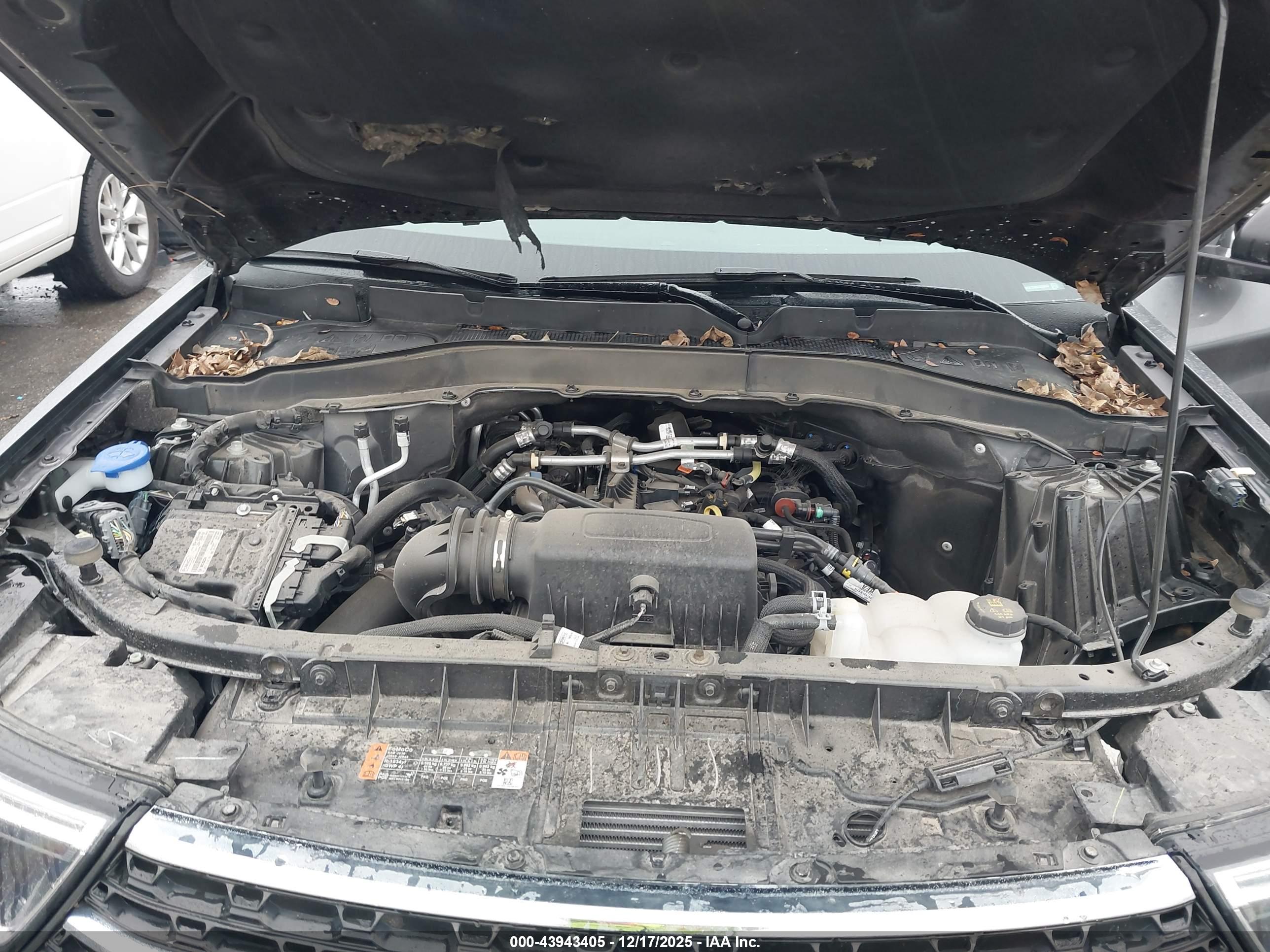 FORD EXPLORER image 10