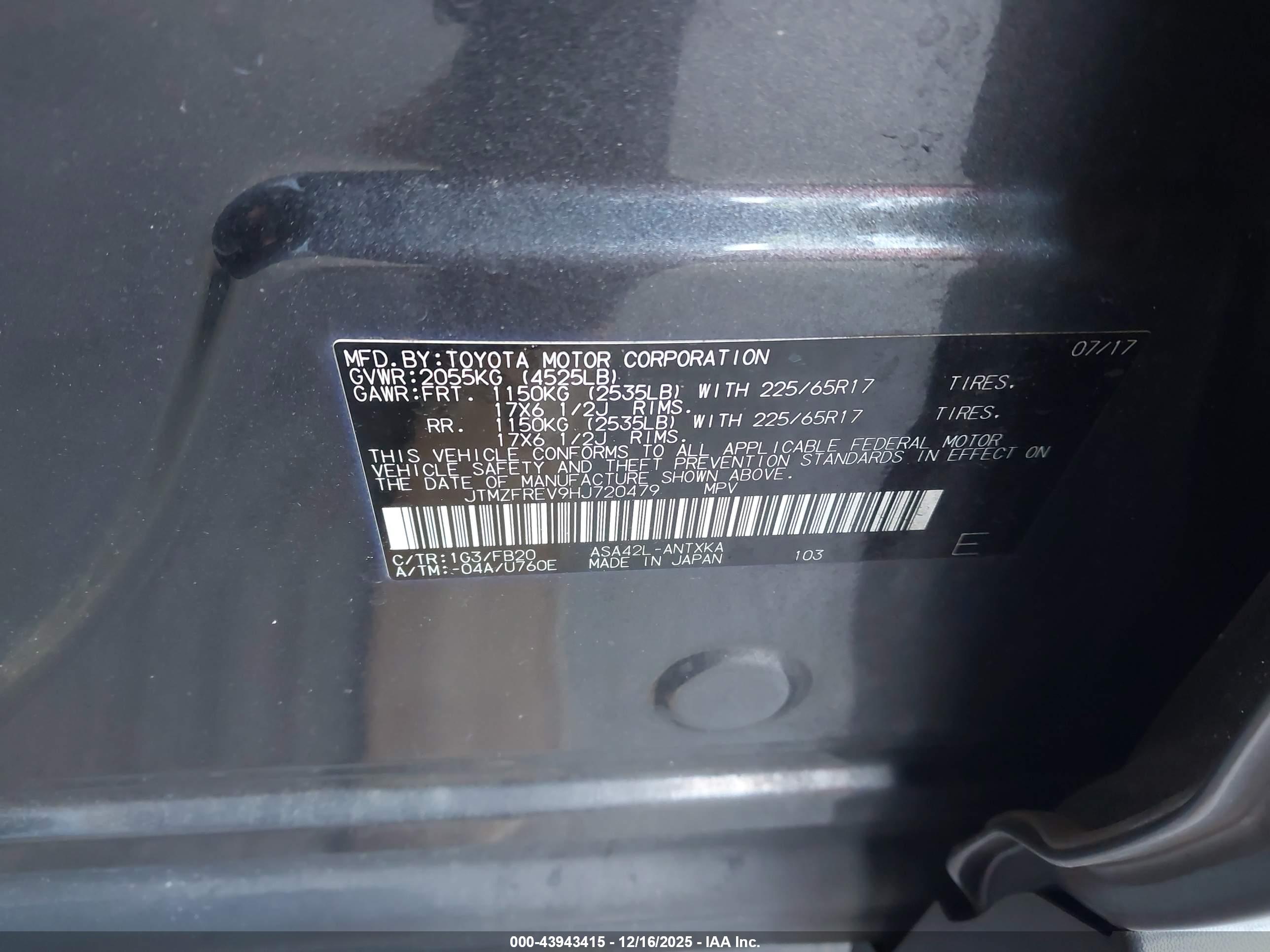 TOYOTA RAV4 image 9