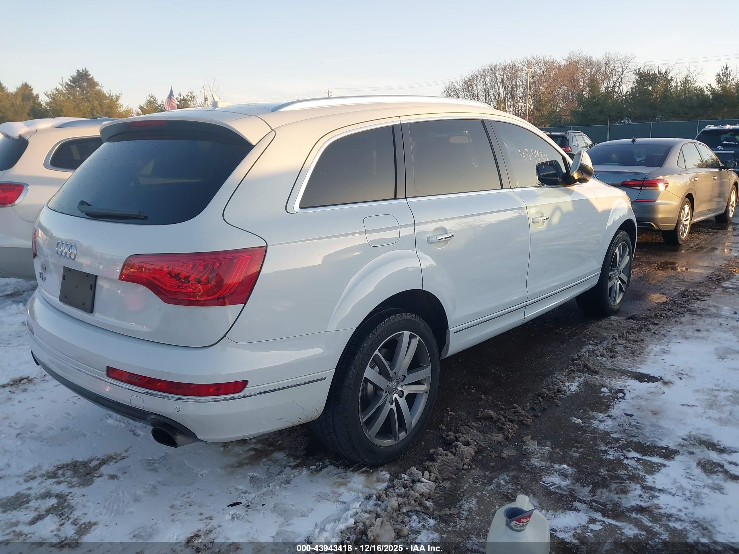 AUDI Q7 image 4