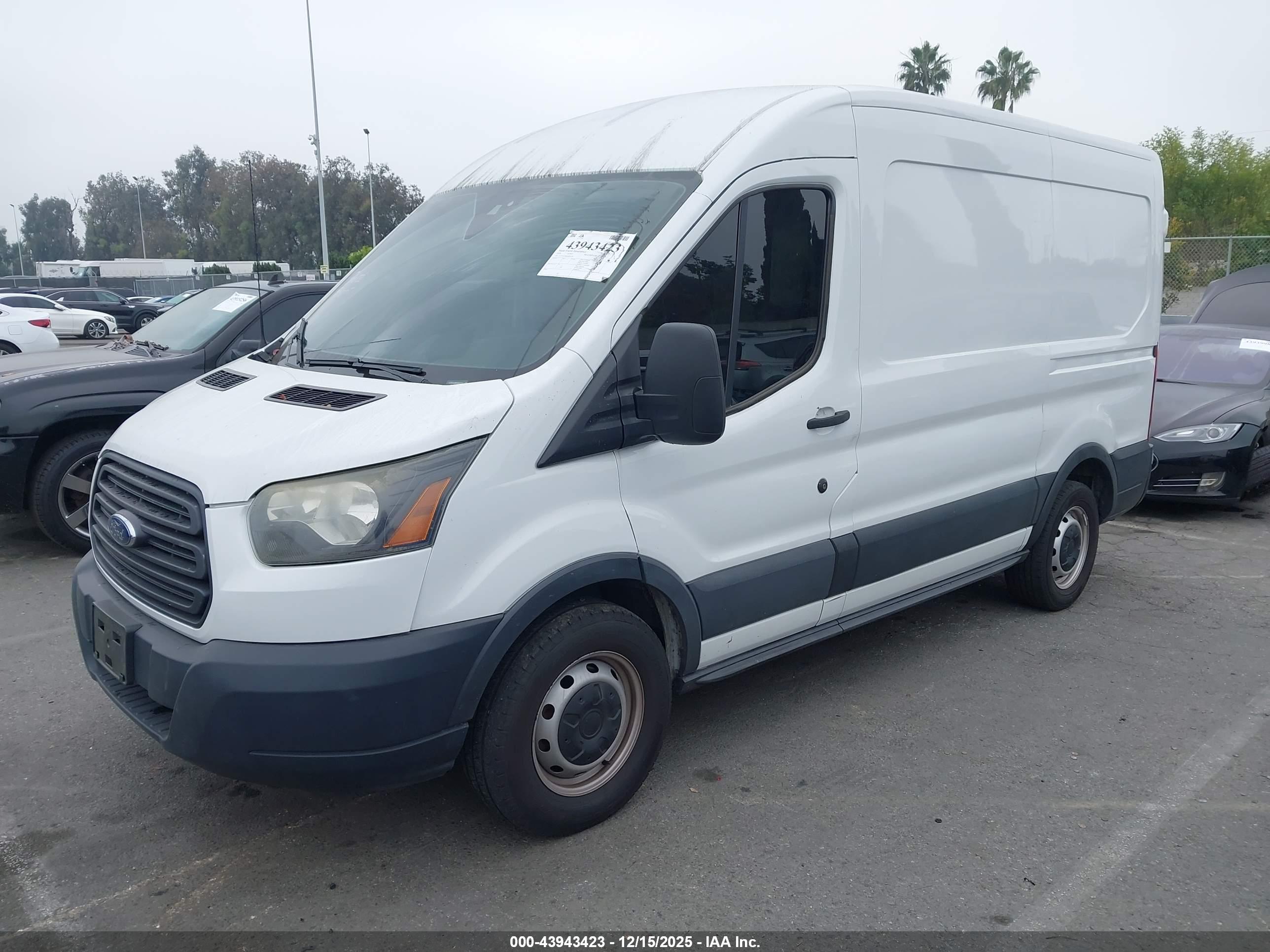 FORD TRANSIT-150 image 2