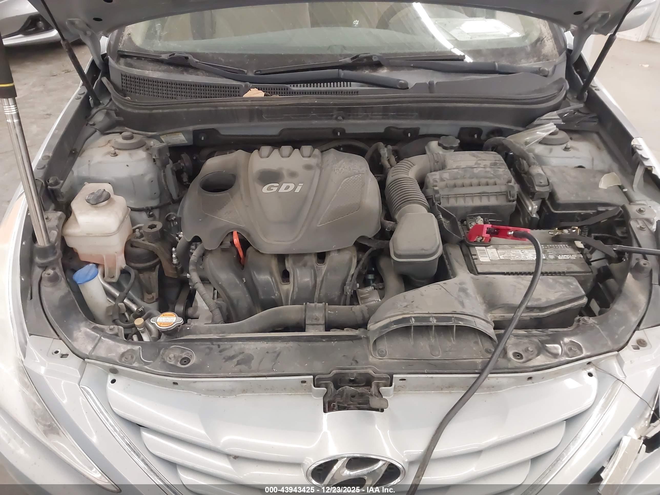 HYUNDAI SONATA image 10