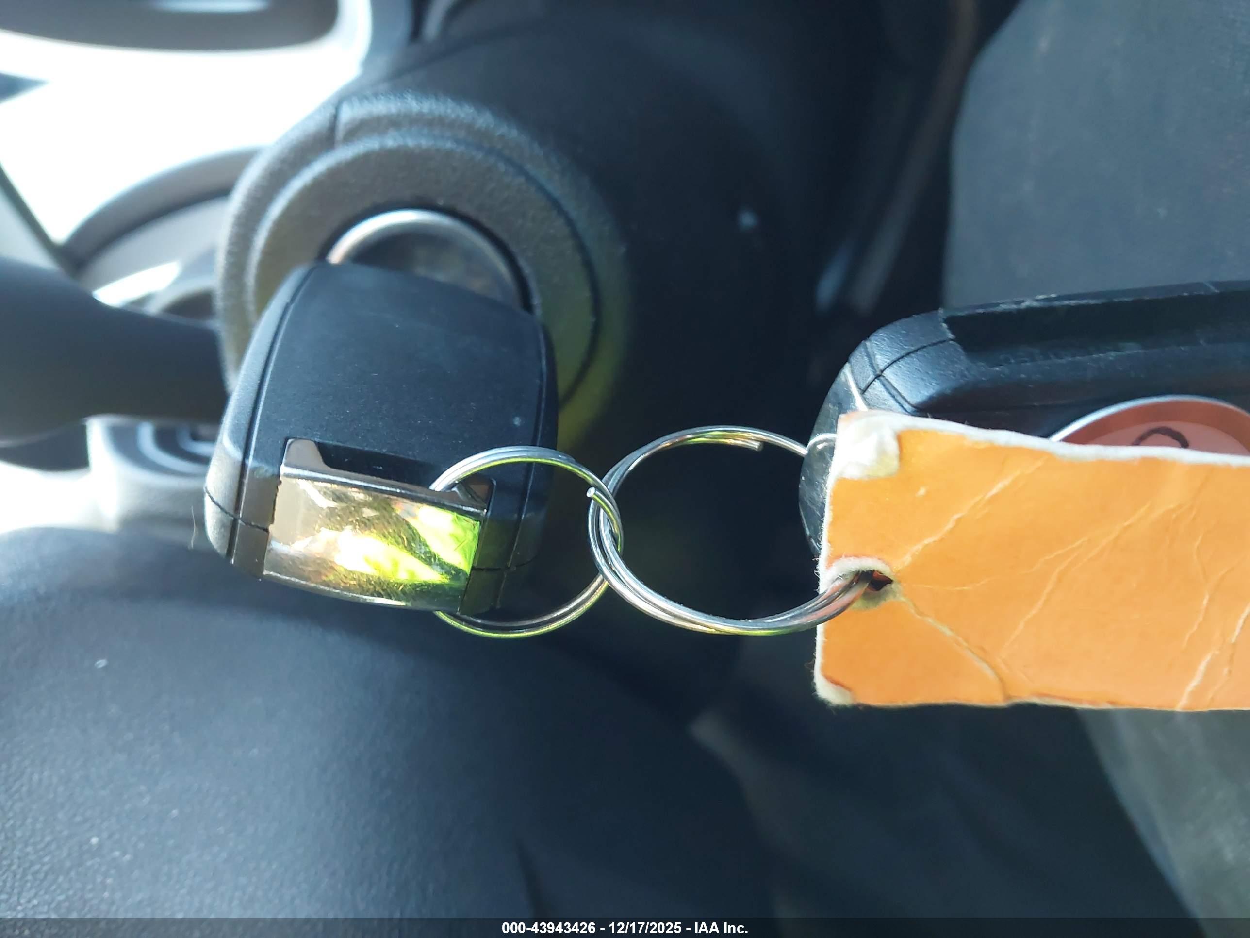 CHEVROLET EQUINOX image 11