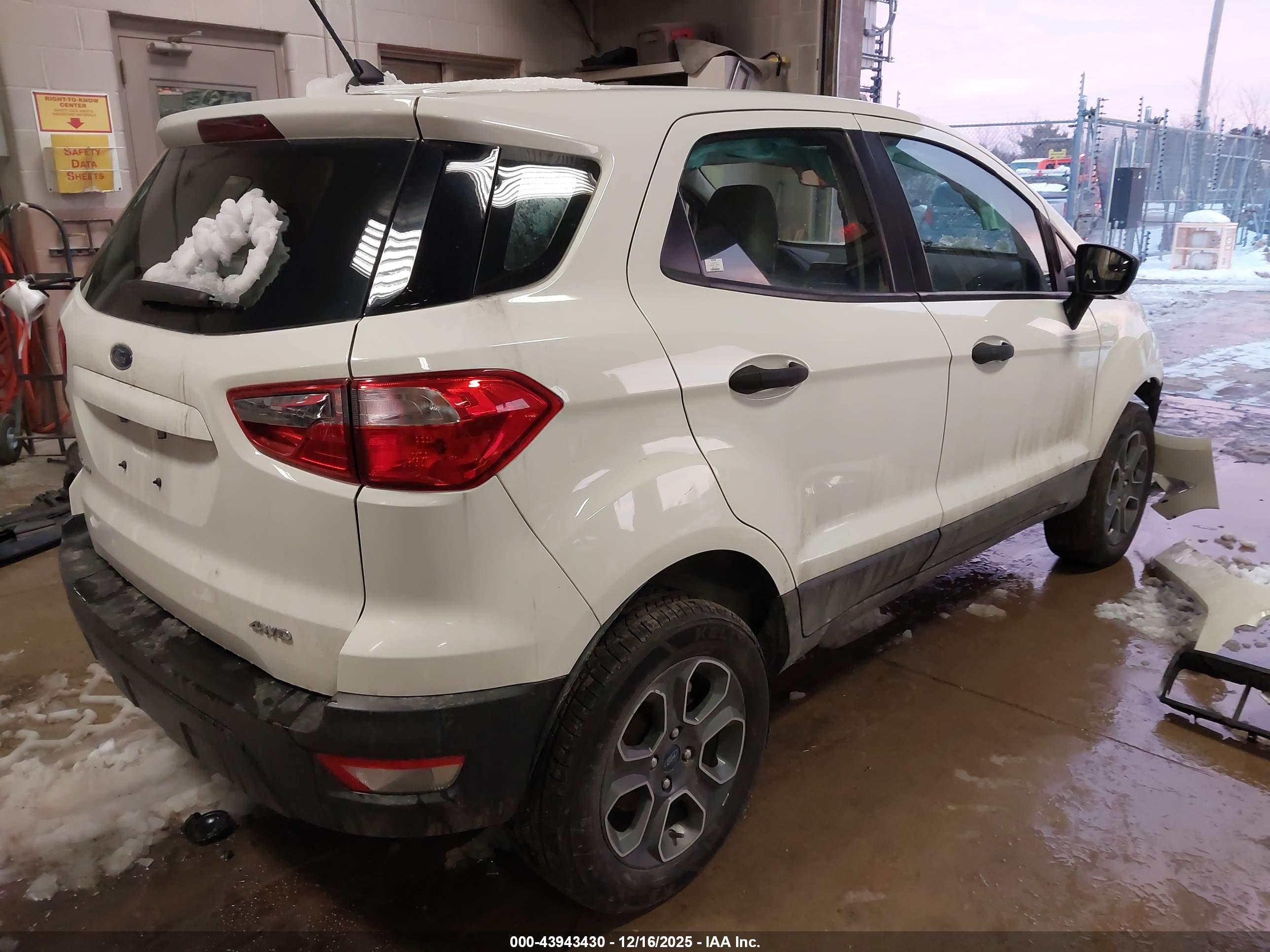FORD ECOSPORT image 4