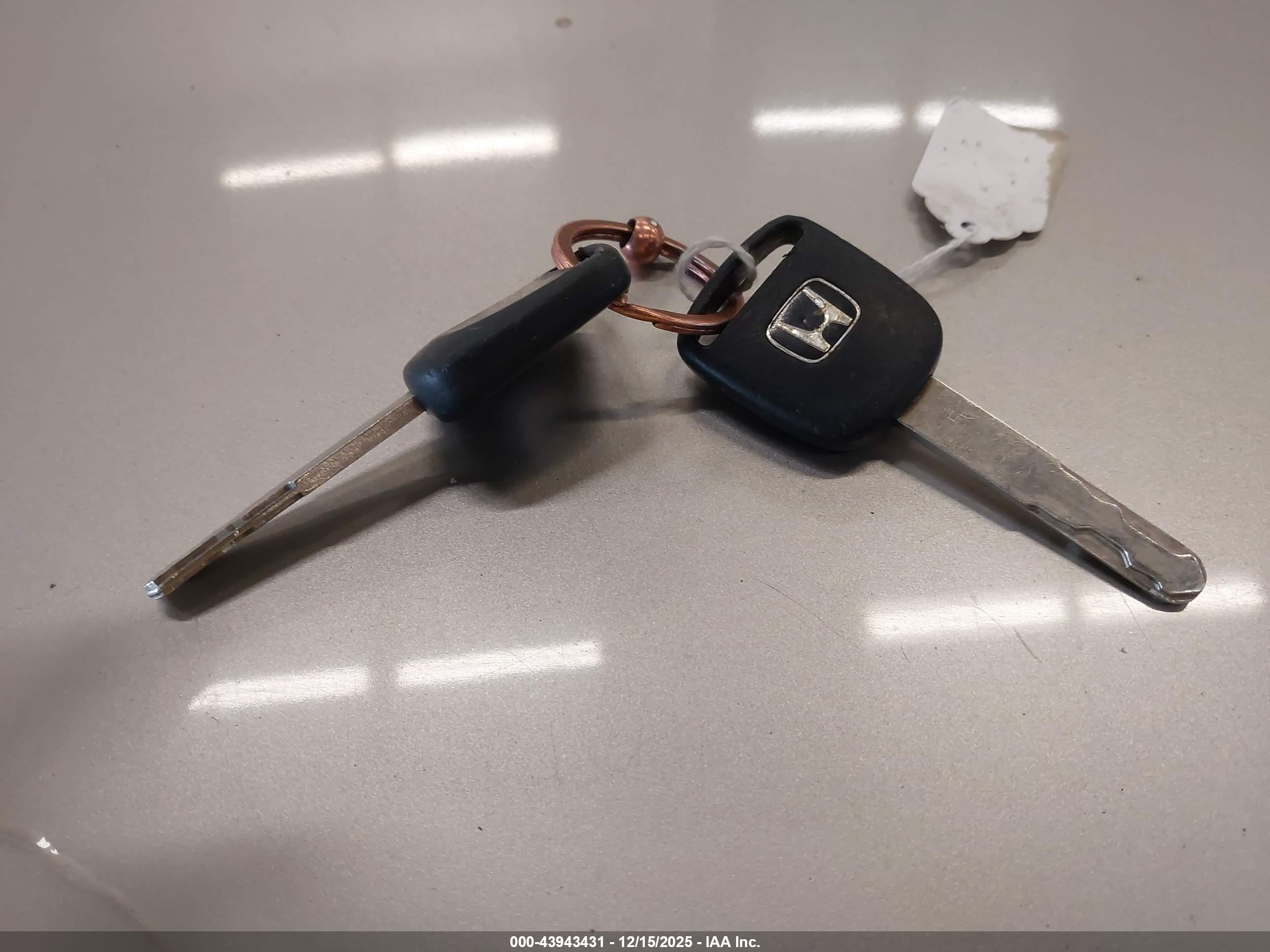HONDA CIVIC image 11