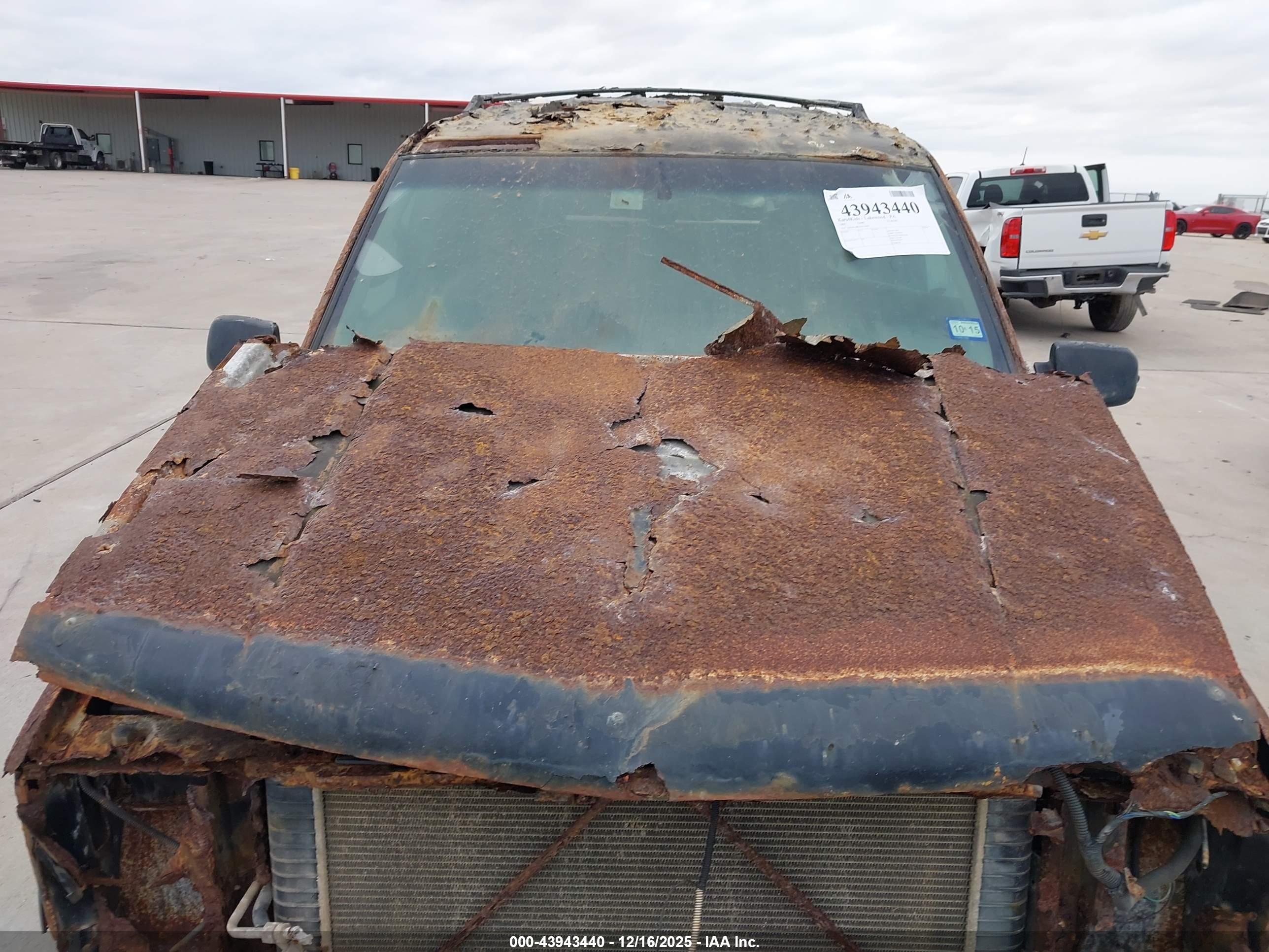 GMC YUKON image 10