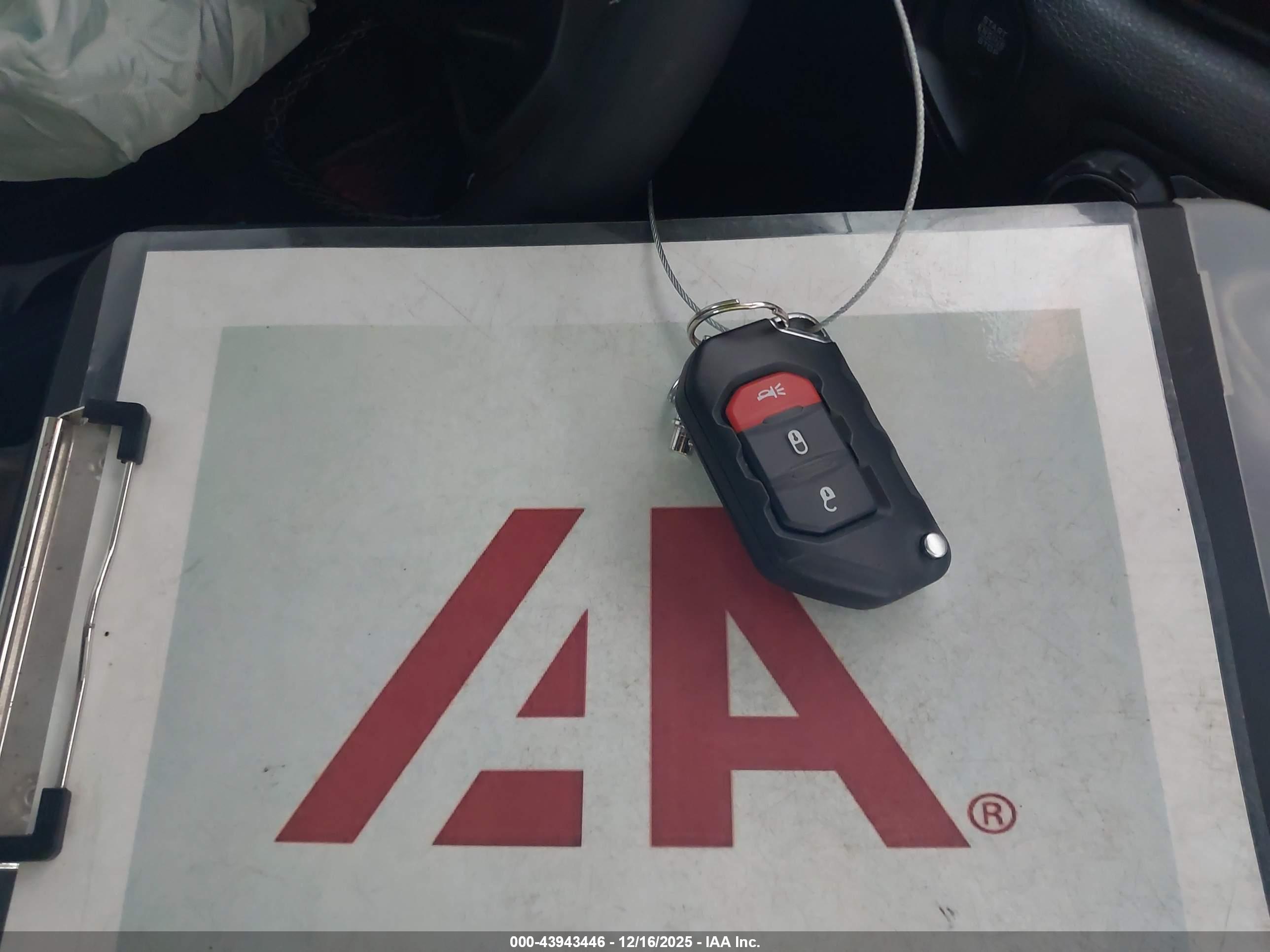 JEEP WRANGLER image 11