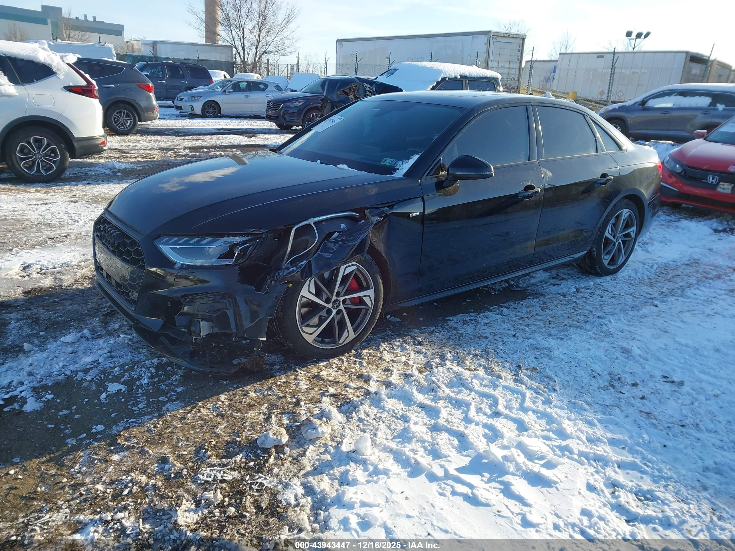 AUDI A4 image 2