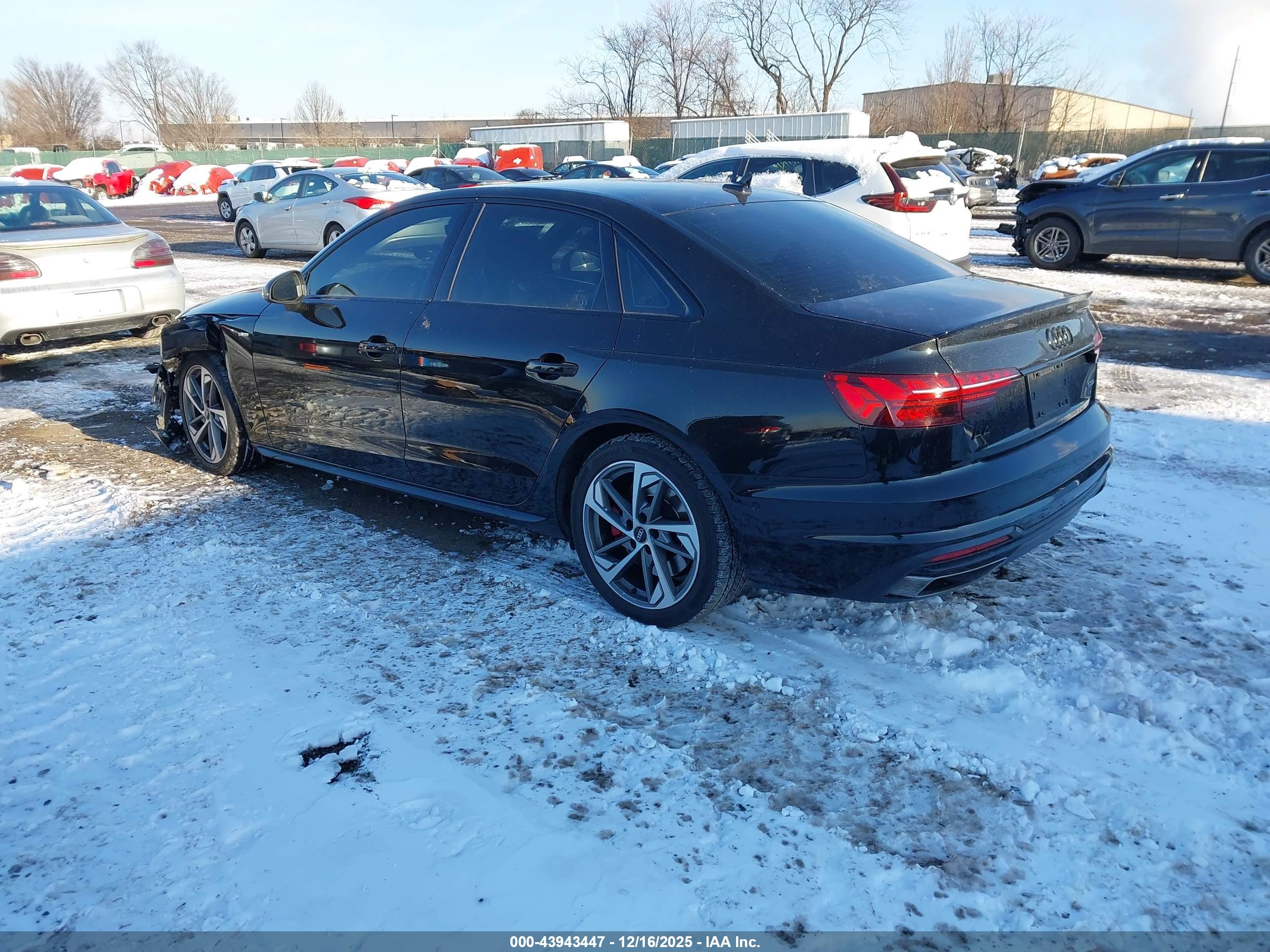 AUDI A4 image 3