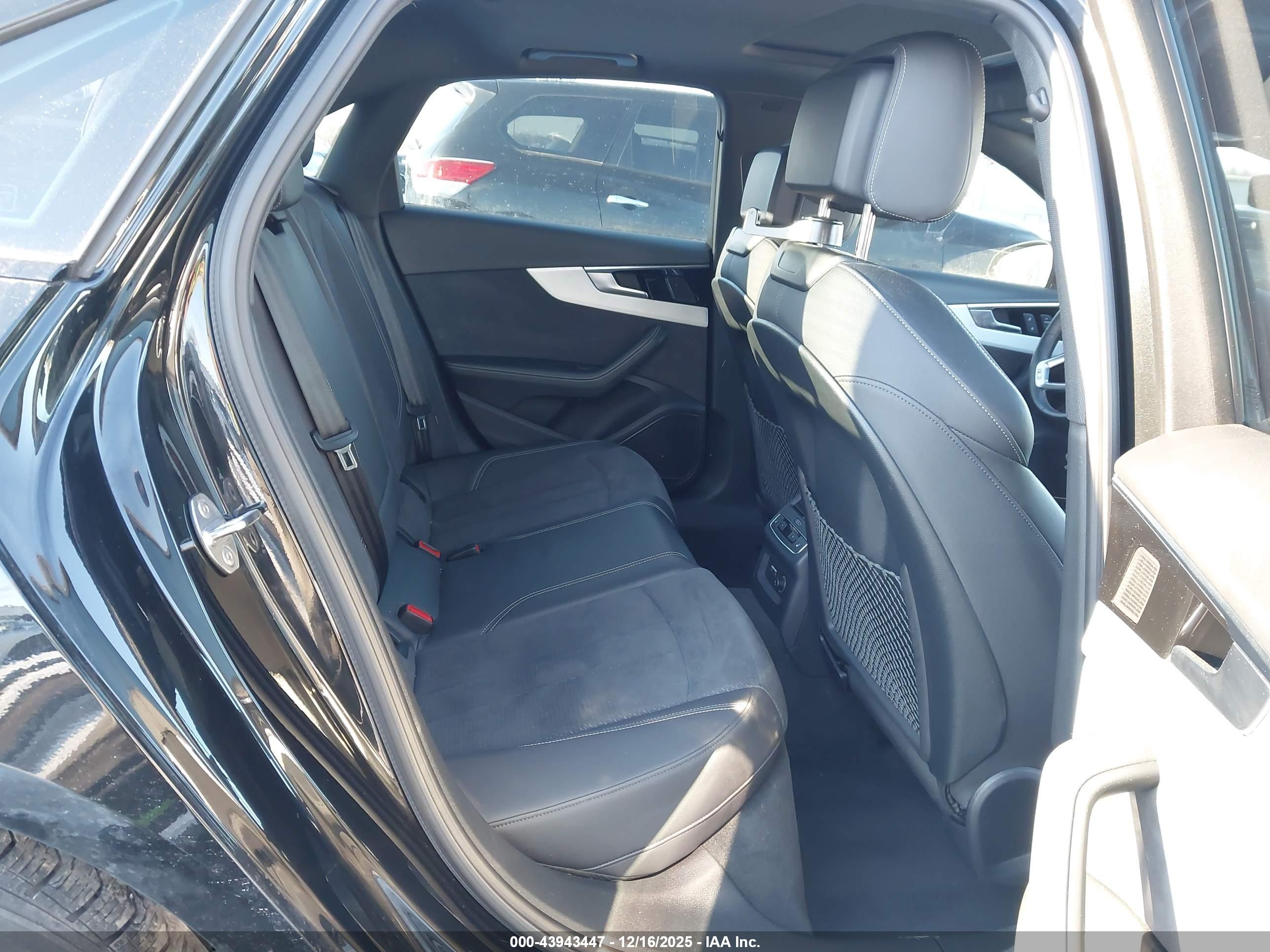 AUDI A4 image 8